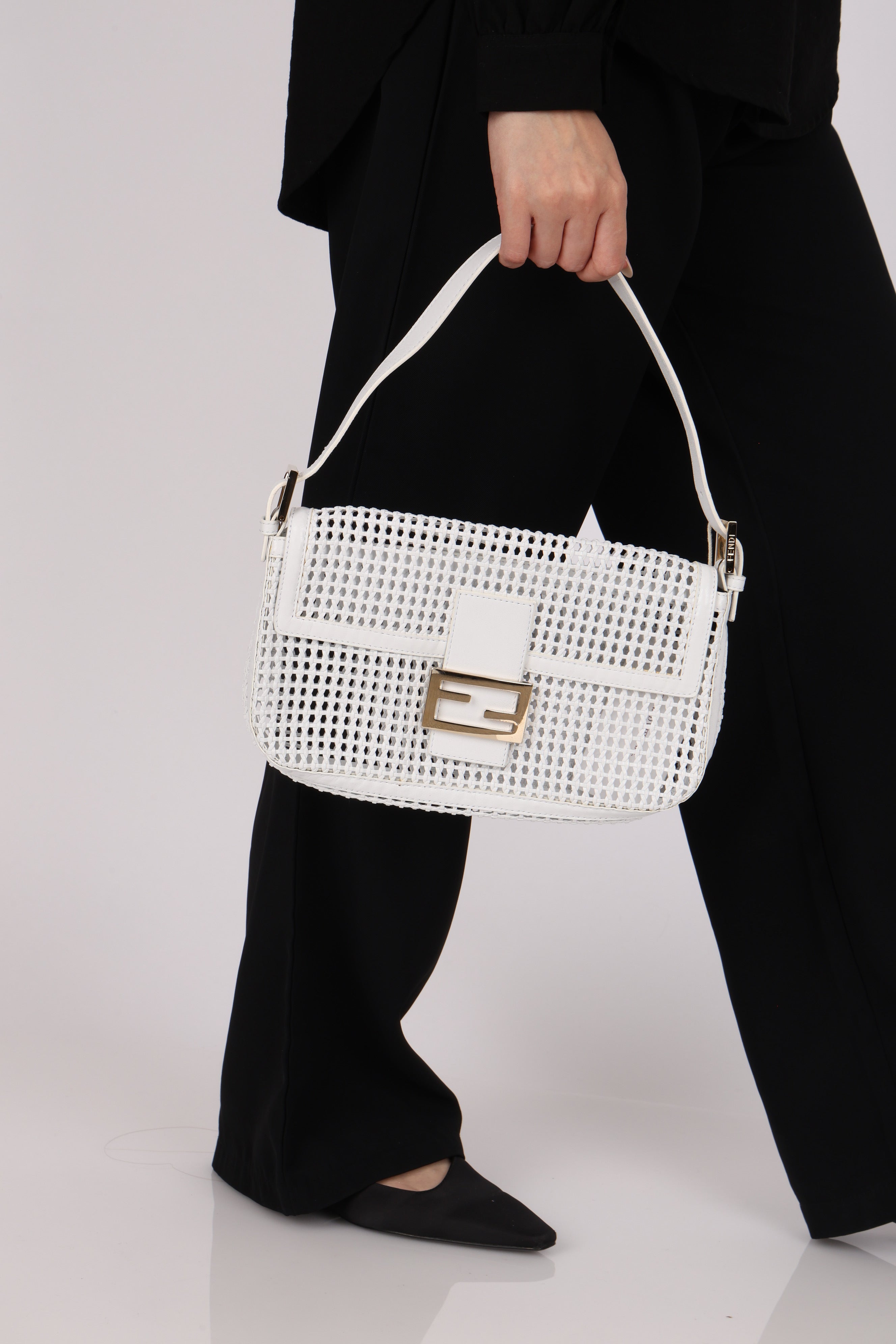 Rare Fendi White Woven Baguette 2008 (NEEDS MORE PICS)