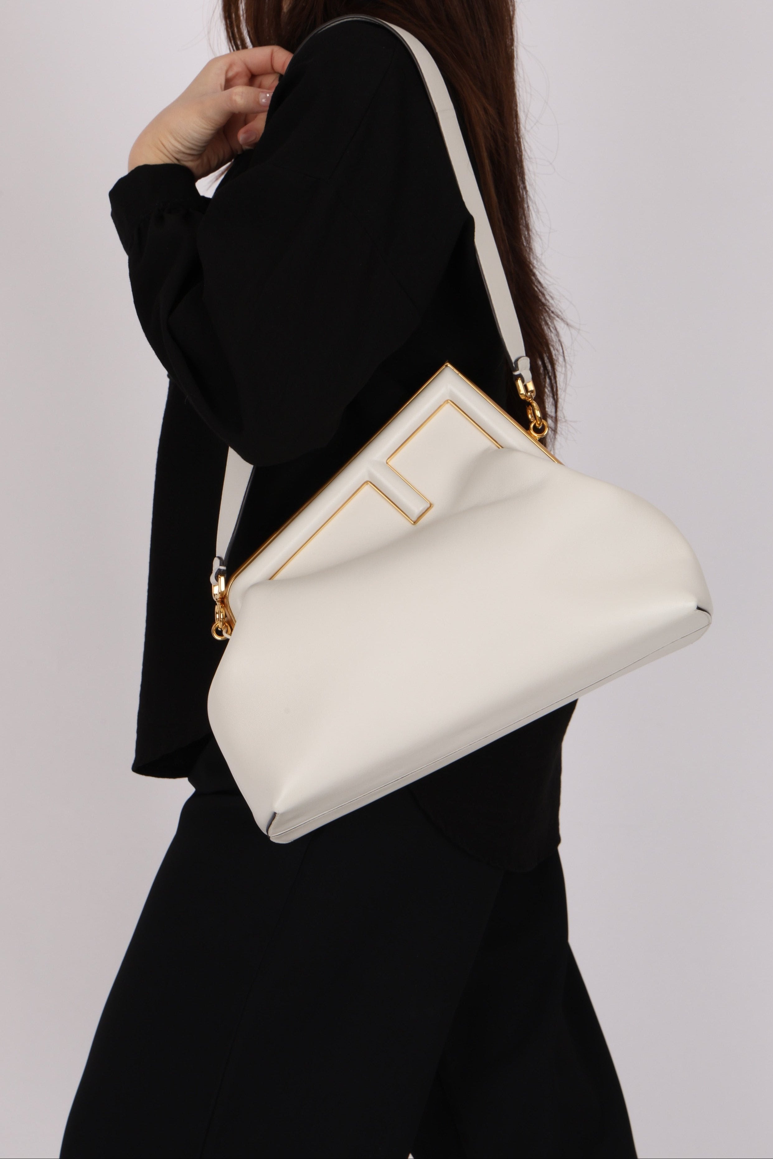 Fendi Large First Clutch Blanc (DONE)