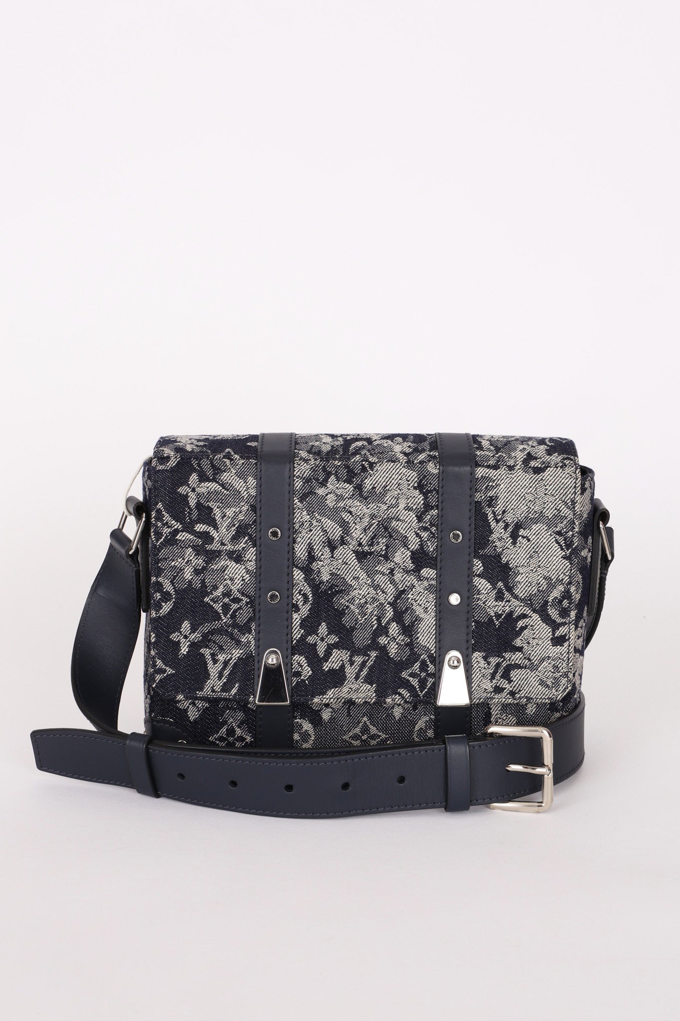 Louis Vuitton Monogram Denim Tapestry Trunk Messenger