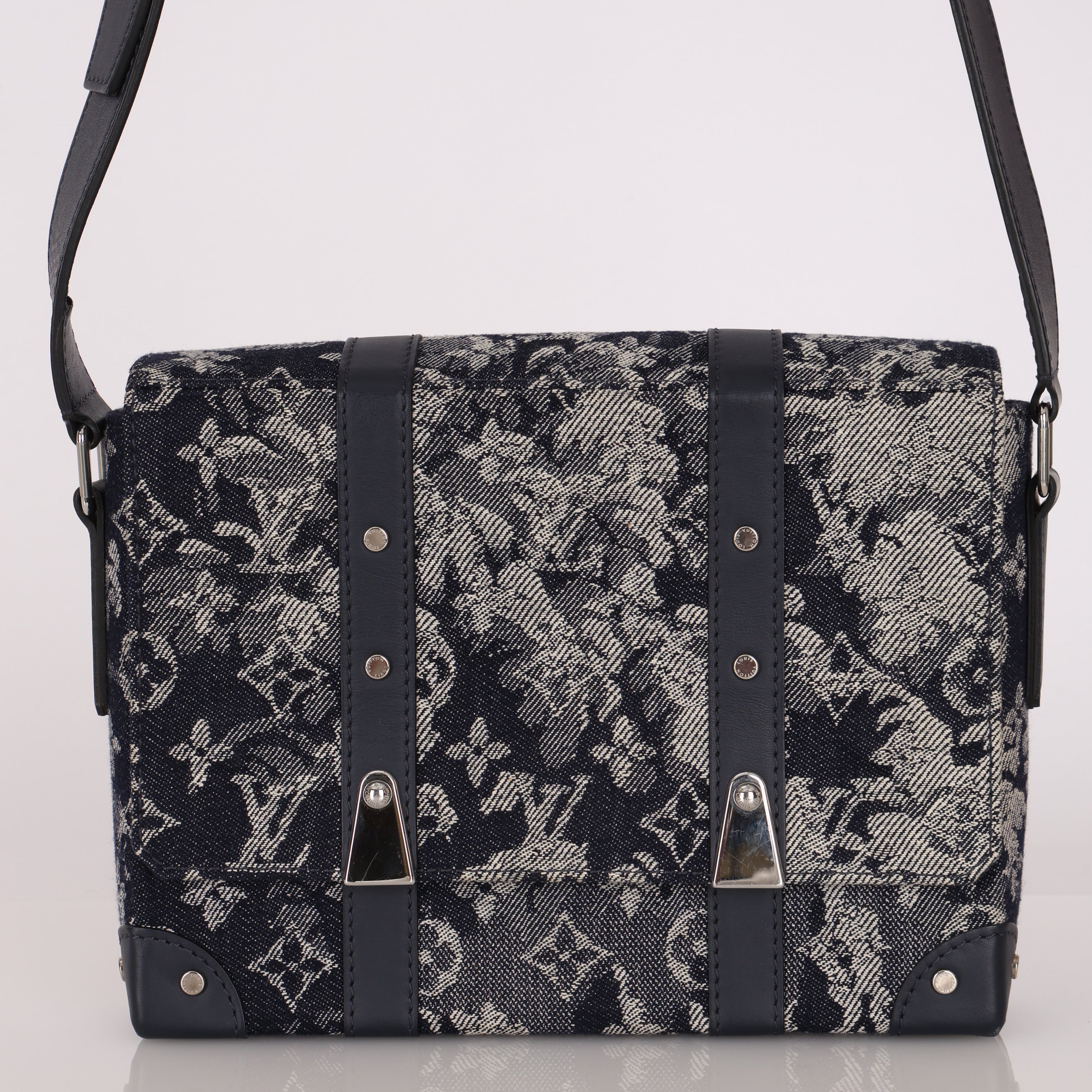 Louis Vuitton Monogram Denim Tapestry Trunk Messenger
