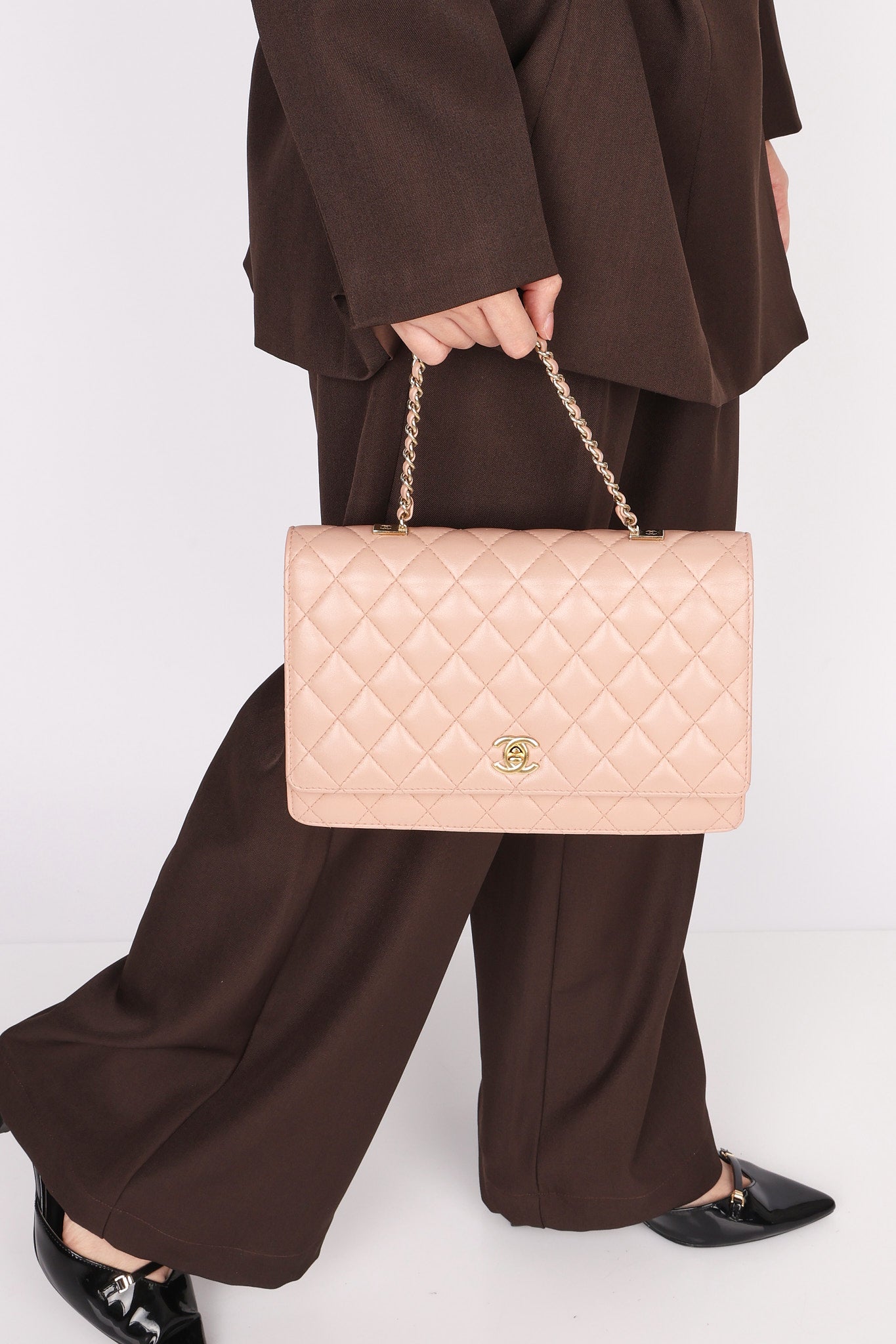 Chanel Bag Dusty Pink Calfskin AGHW