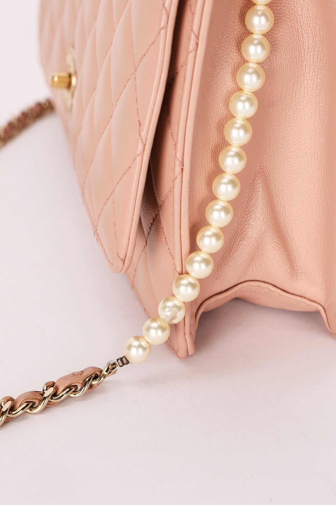 Chanel Bag Dusty Pink Calfskin AGHW