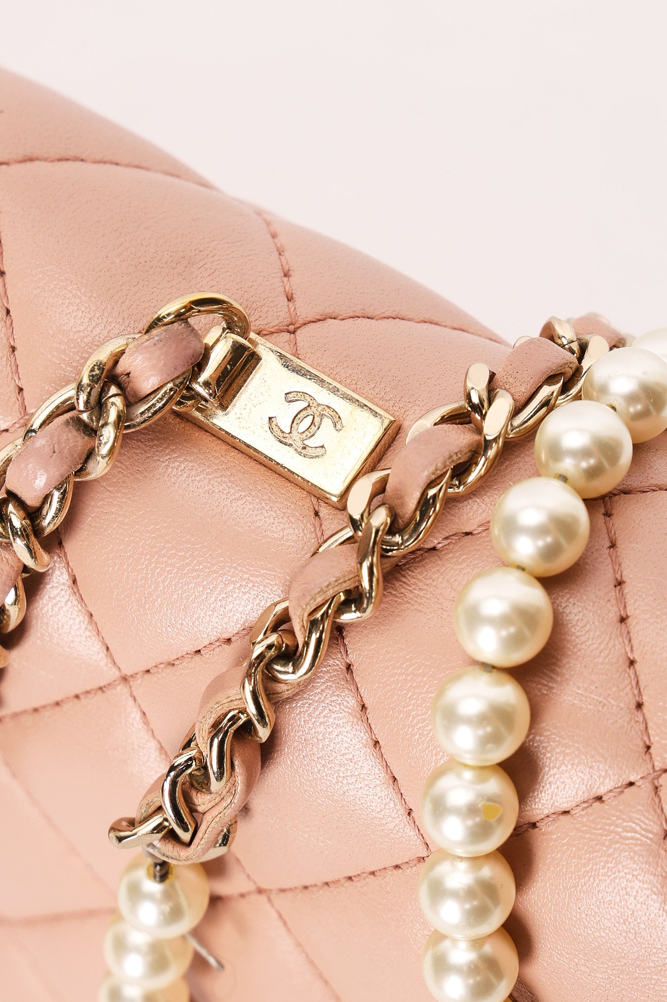 Chanel Bag Dusty Pink Calfskin AGHW