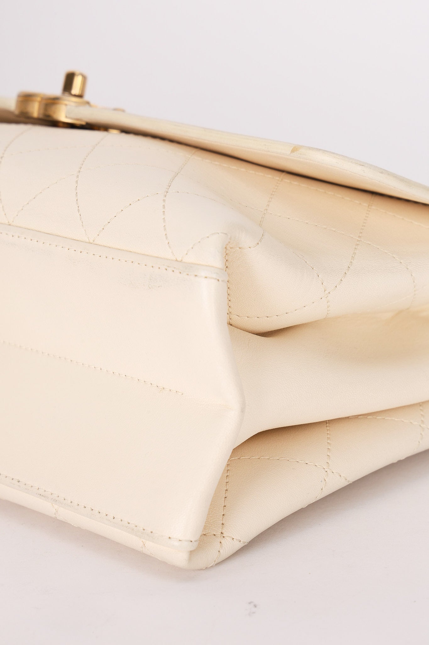 Chanel Bag White Calfskin AGHW