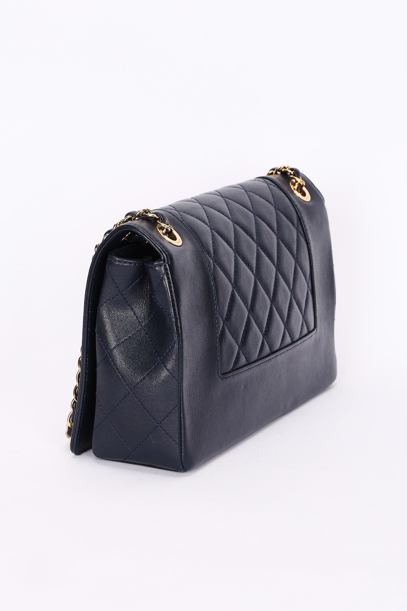 Chanel Bag Navy Calfskin GHW