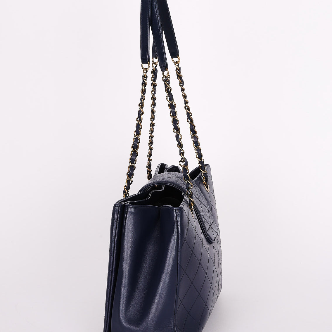 Chanel Bag Navy Calfskin AGHW