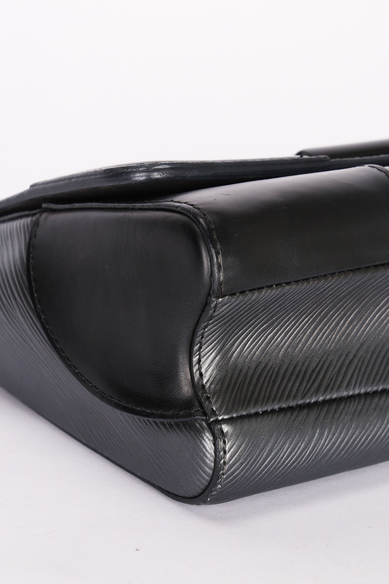 Louis Vuitton Epi Twist Shoulder Bag