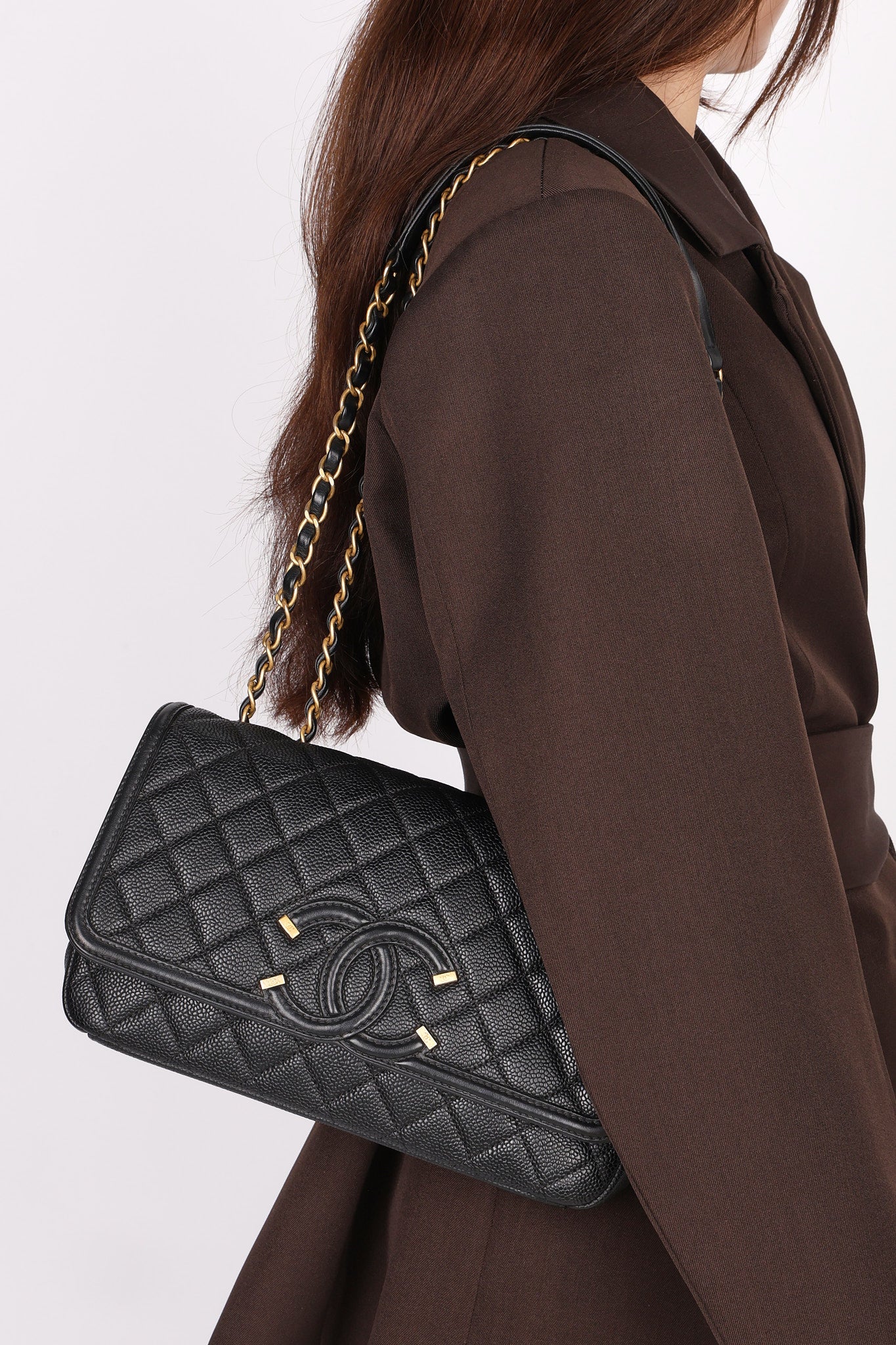 Chanel Medium Filigree Single Flap Black Caviar AGHW