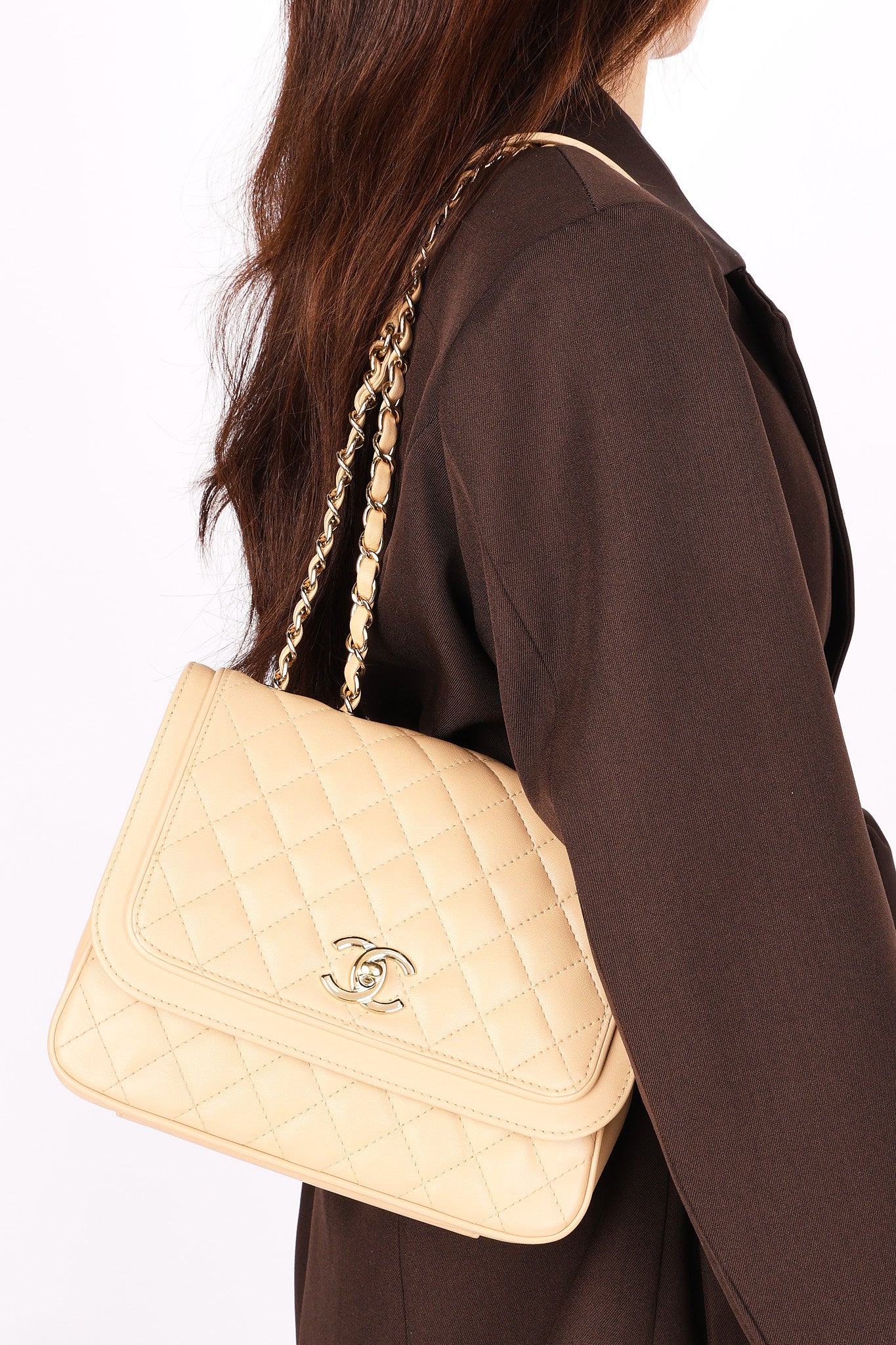 Chanel Medium Lovely Day Flap Beige Lambskin 2018 GHW
