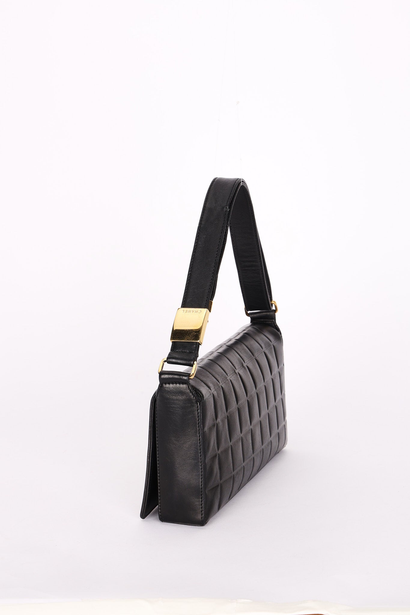 Chanel Chocolate Bar Shoulder Bag Black Calfskin GHW