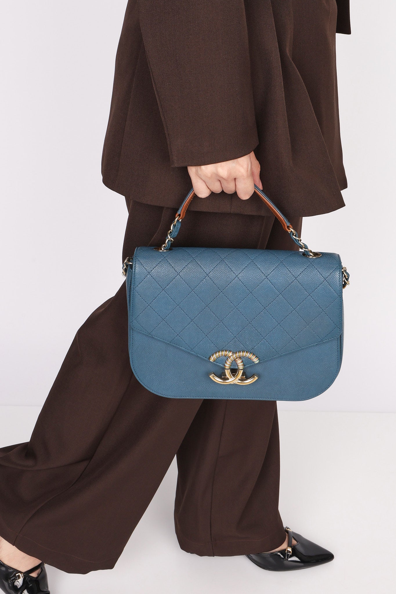 Chanel Thread Around Cuba Shoulder Bag Blue Caviar GHW