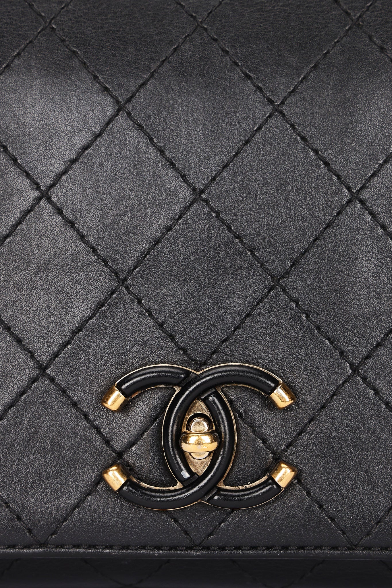 Chanel Single Flap Black Calfskin AGHW