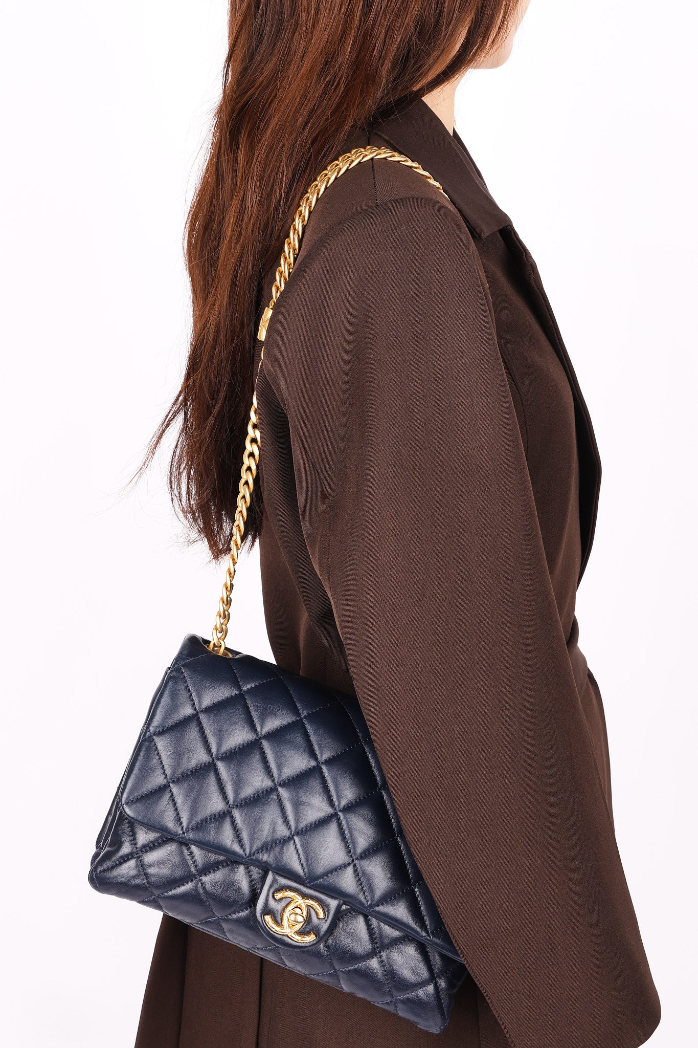 Chanel Bag Navy Lambskin AGHW
