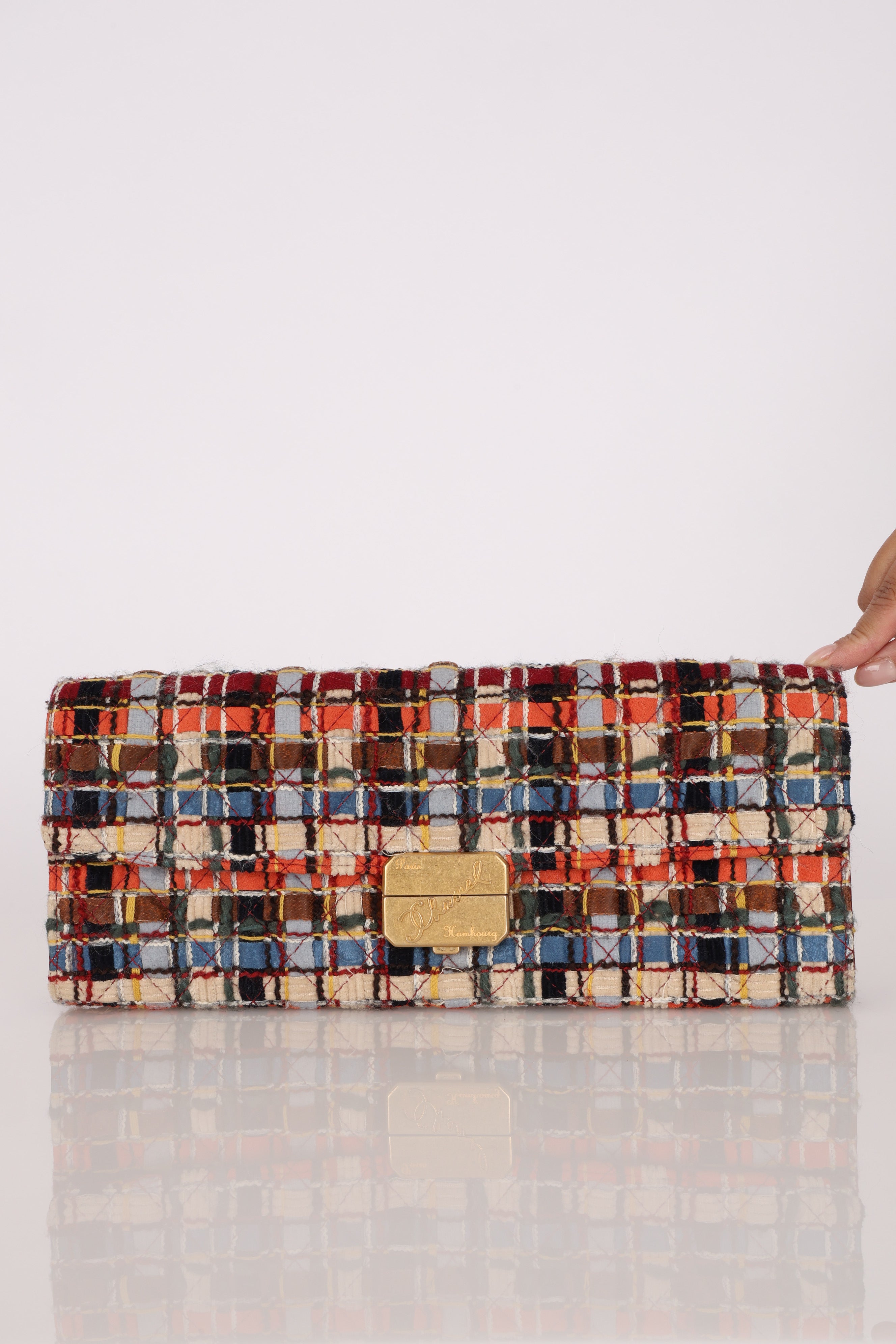 Chanel Paris-Hamburg Multicolor Tweed Clasp Clutch 2018 AGHW (DONE)