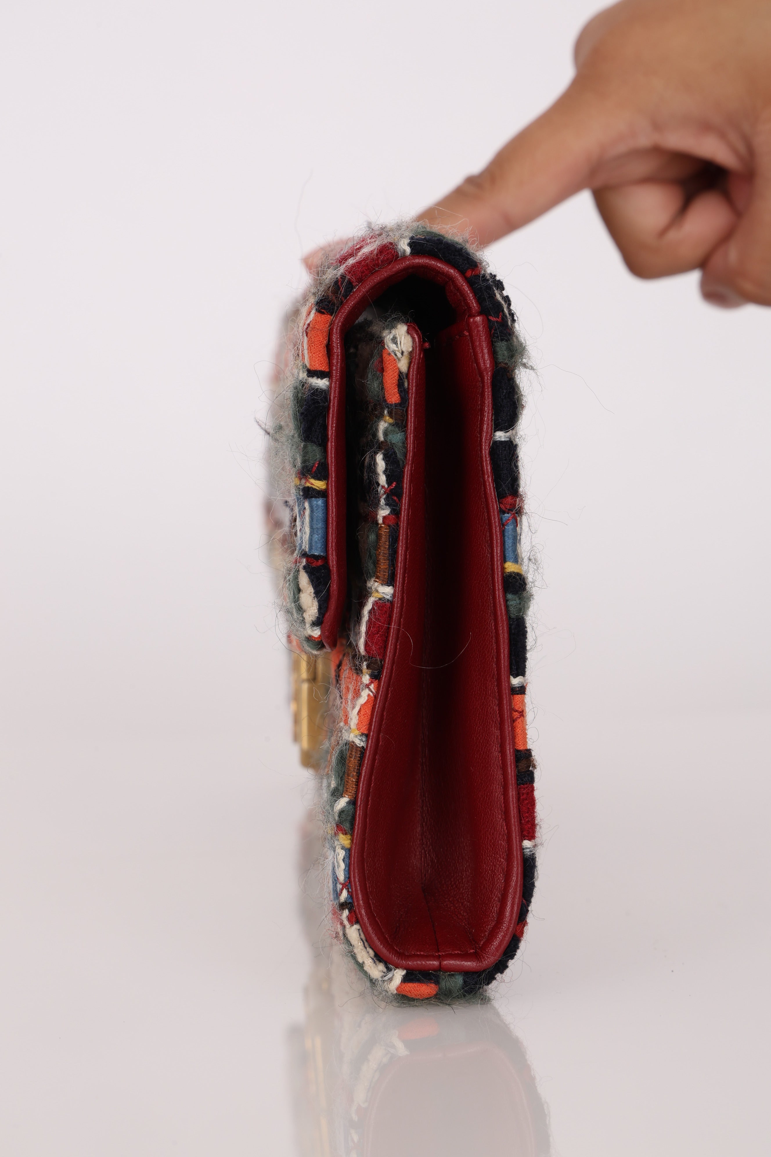 Chanel Paris-Hamburg Multicolor Tweed Clasp Clutch 2018 AGHW (DONE)