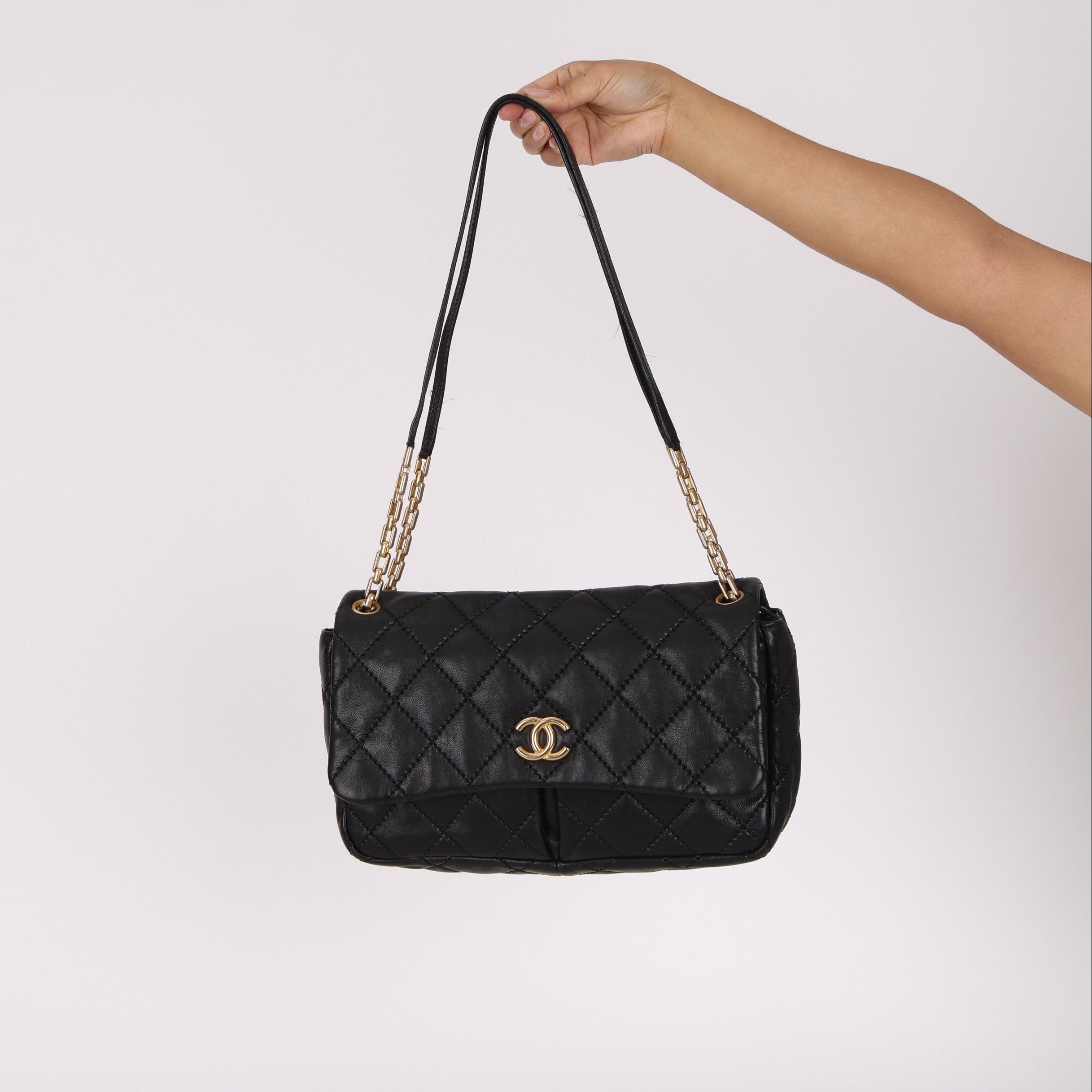 Chanel Single Flap Black Calfskin GHW
