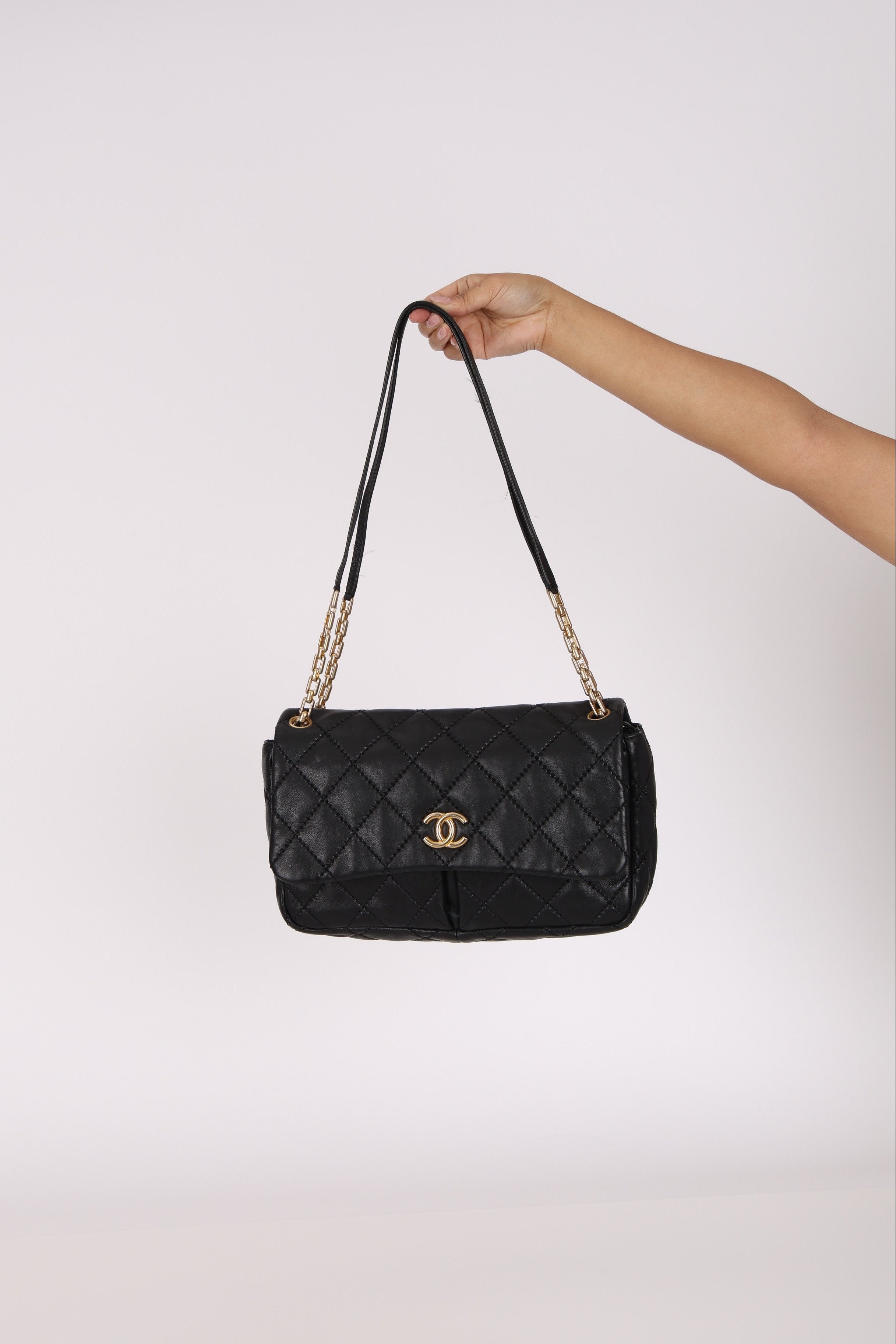 Chanel Single Flap Black Calfskin GHW