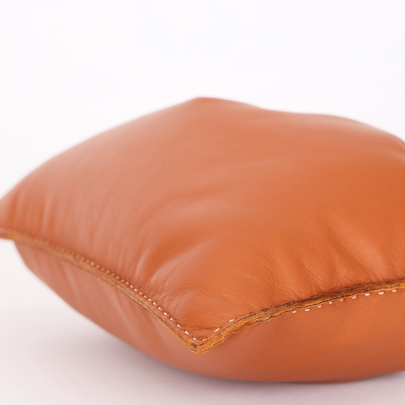 Hermès Pilo Pouch Gold Agneau PHW