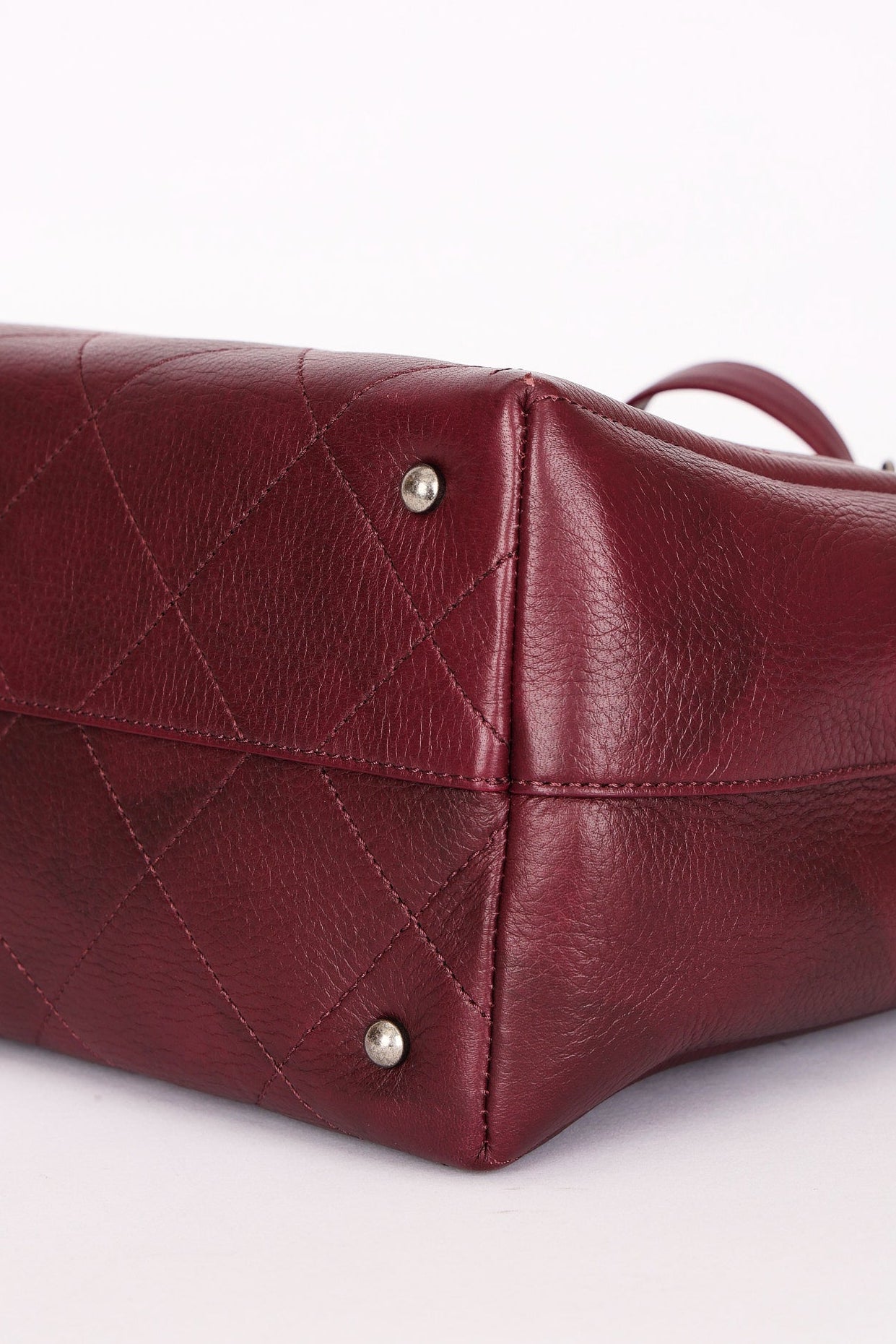 Chanel Shopping Tote Bordeaux Caviar RHW