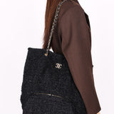 Chanel Bag Black Tweed CGHW