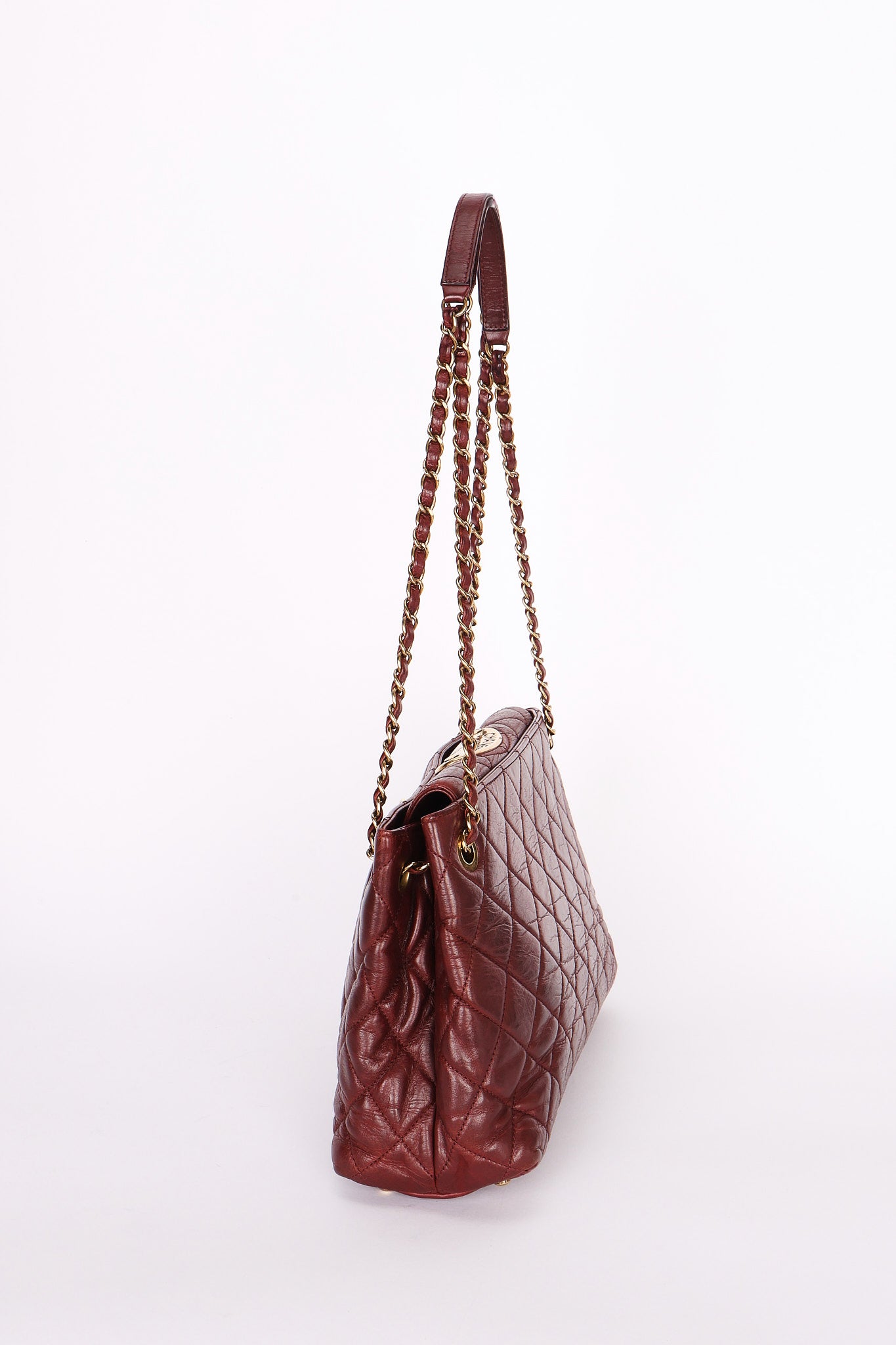 Chanel Front Turnlock Shoulder Bag Bordeaux Calfskin AGHW