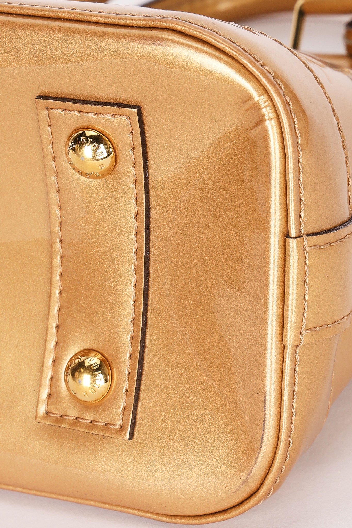 Louis Vuitton Monogram Vernis Alma BB