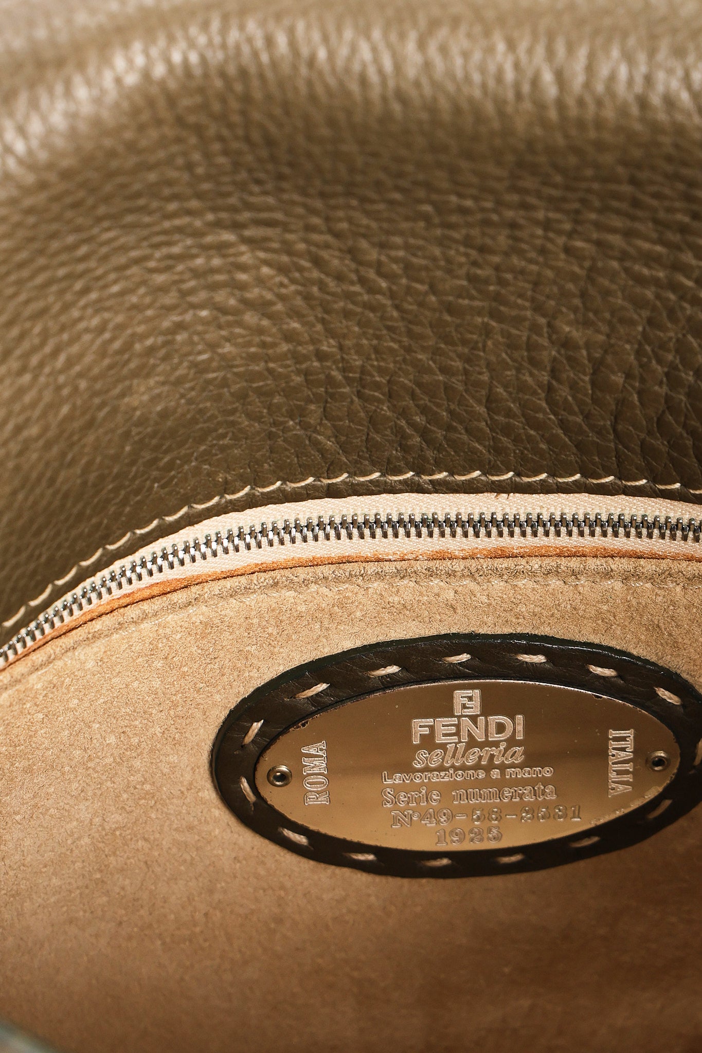 Fendi Mamma Forever Baguette