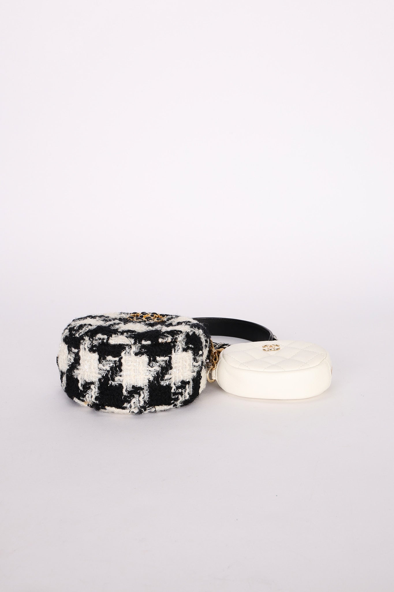 Chanel Tweed 19 Round Clutch w/ Chain Pouch MMHW
