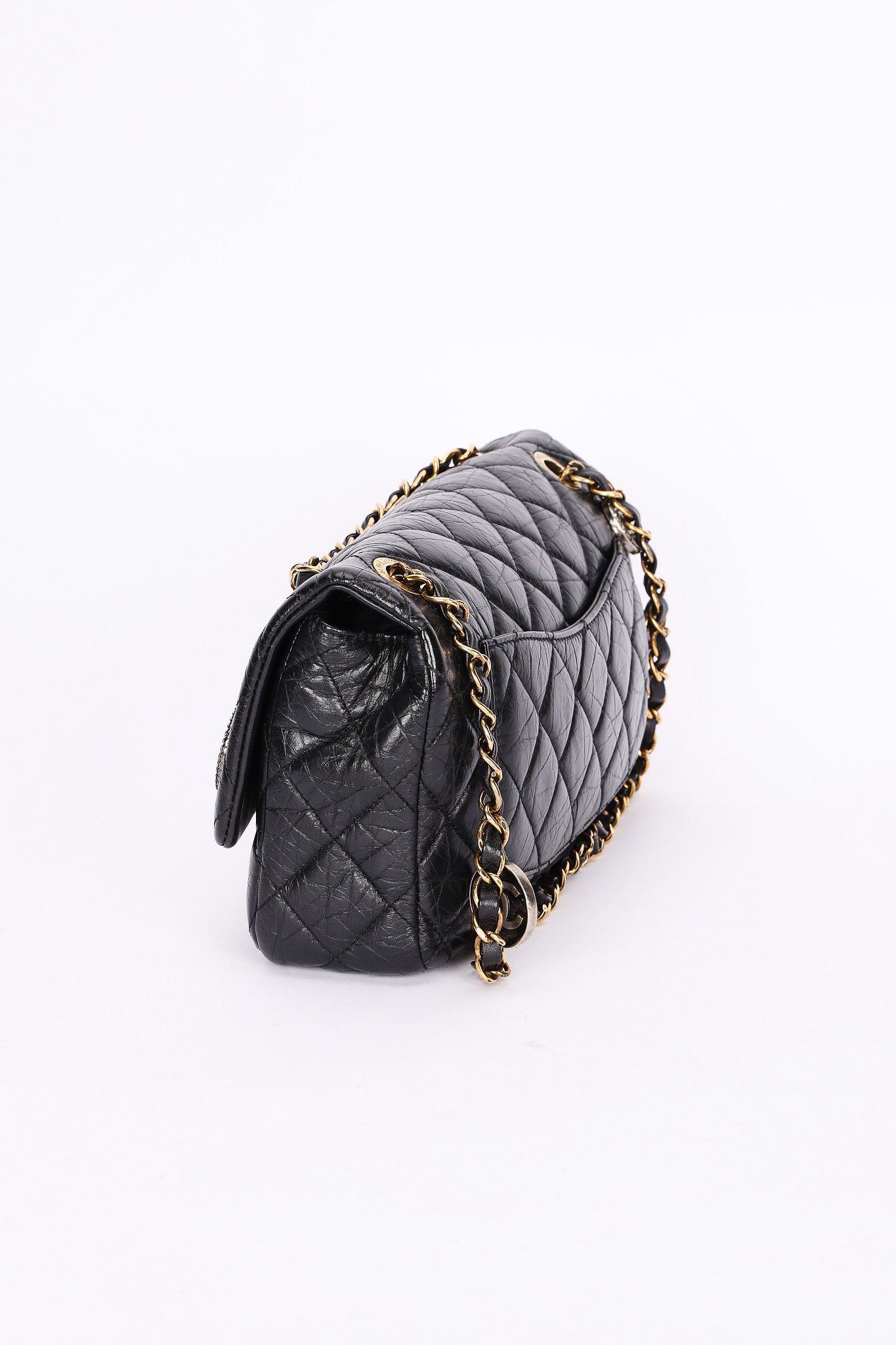 Limited Edition Chanel Paris-Dubai Medallions Single Flap Black Crinkled Calfskin 2015 AGHW