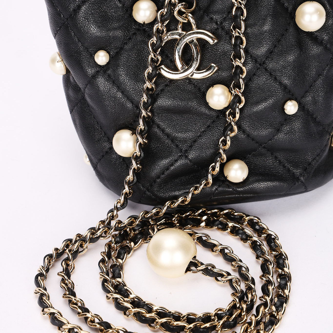 Chanel Mini About Pearls Bucket Bag Black Lambskin CGHW