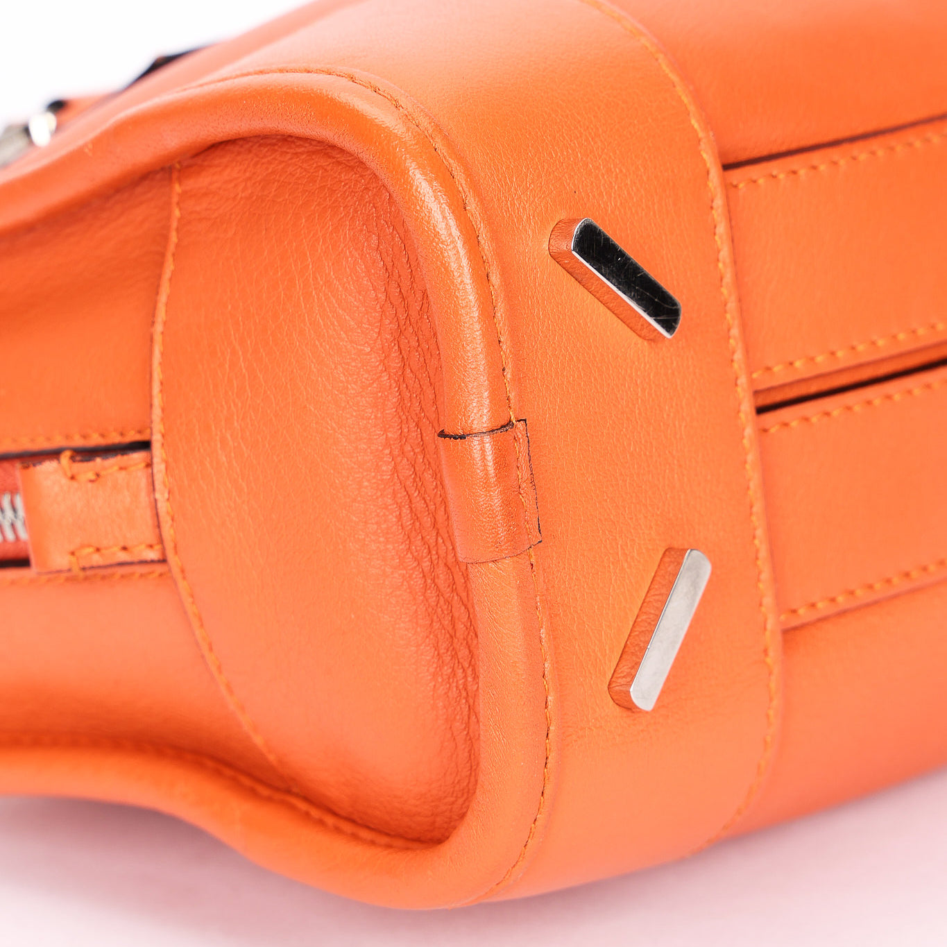 Loewe Amazona II 23 Orange