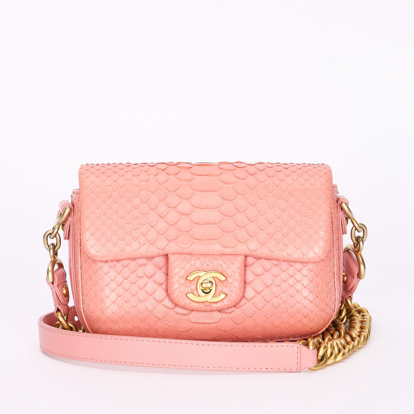 Chanel Bag Pink Lizard AGHW