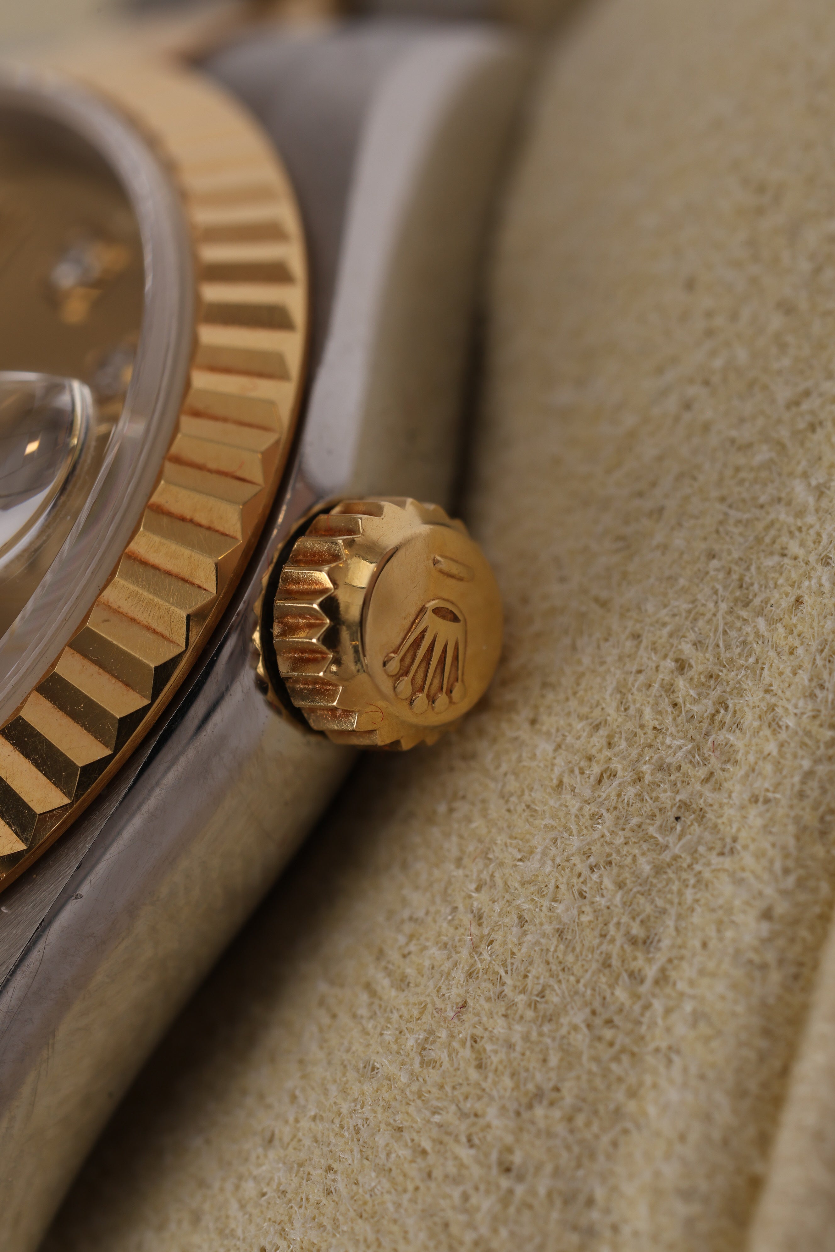 Rolex Datejust 26mm 6917 Champagne Diamond Dial Fluted Bezel Two Tone Yellow Gold Jubilee Bracelet - Drop 12