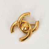 Chanel 1998 CC Turnlock Brooch 24K GP