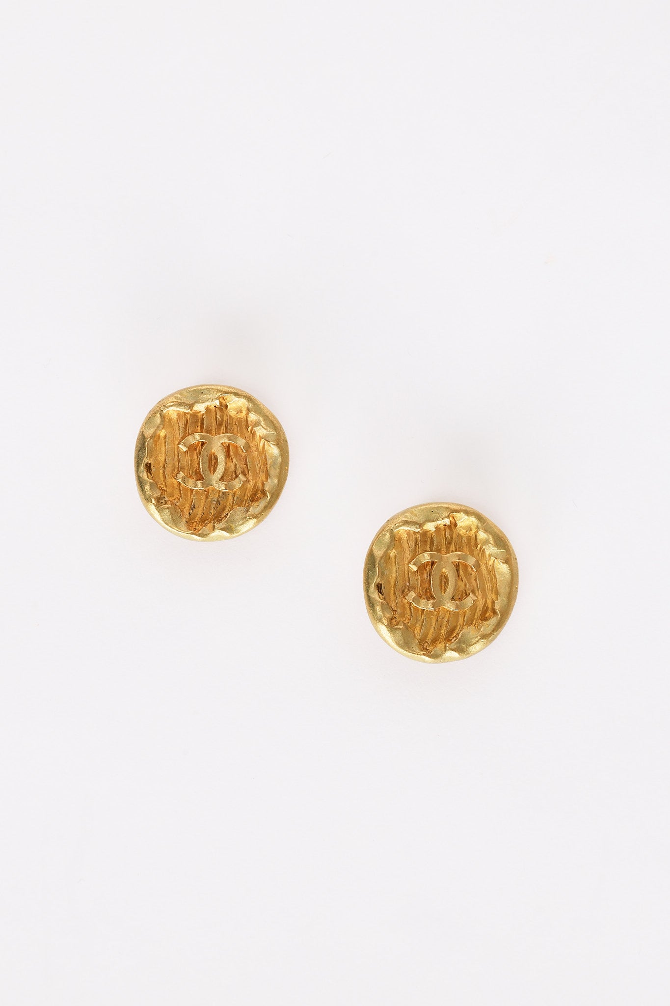 Chanel CC Gold Oval Earrings