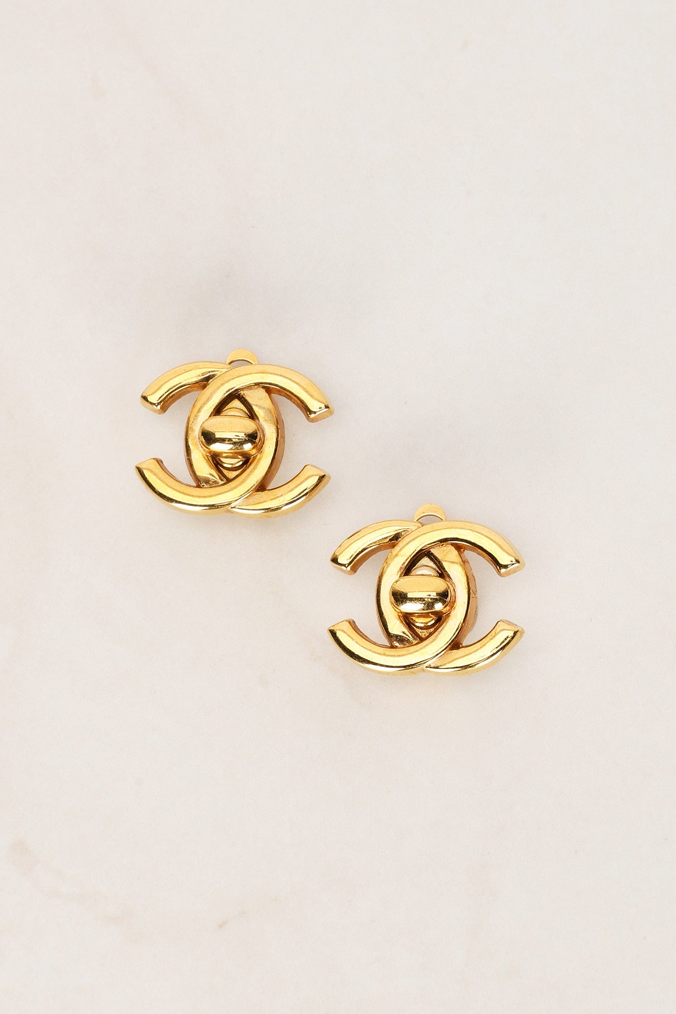 Chanel 1996 CC Turnlock Clip-On Earrings 24K GP