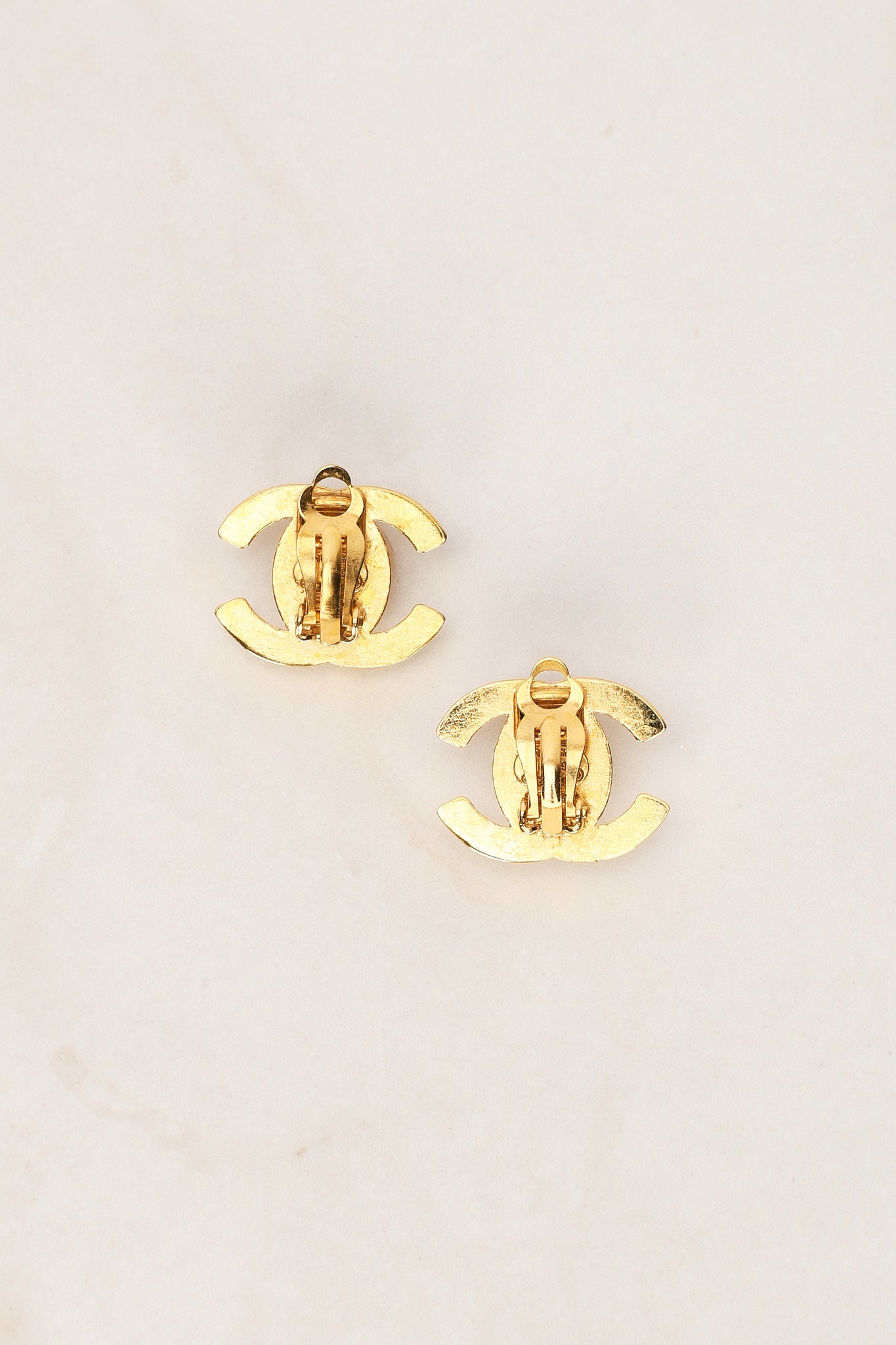 Chanel 1996 CC Turnlock Clip-On Earrings 24K GP