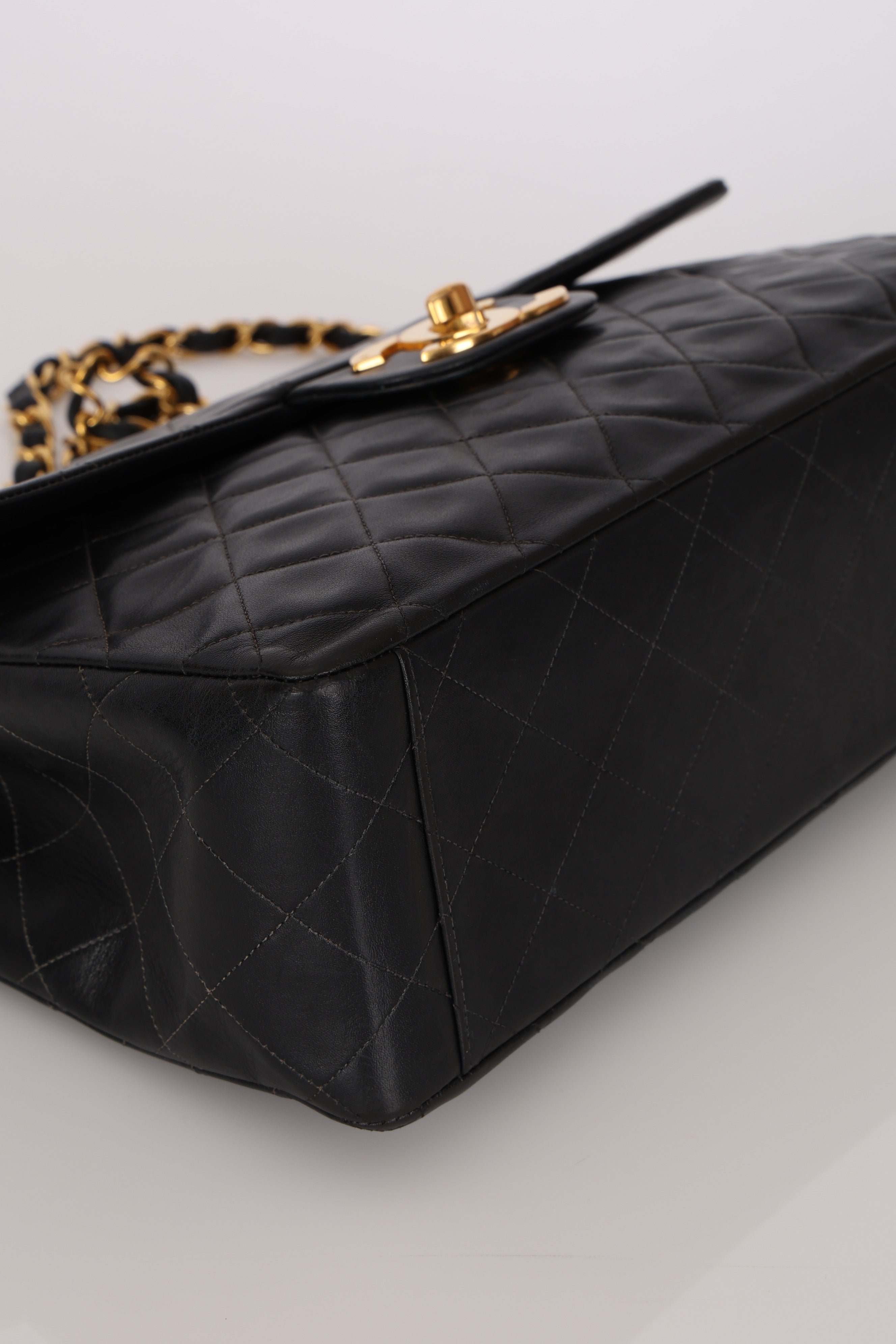 Chanel Jumbo Classic Single Flap Black Lambskin 1988 24K GP