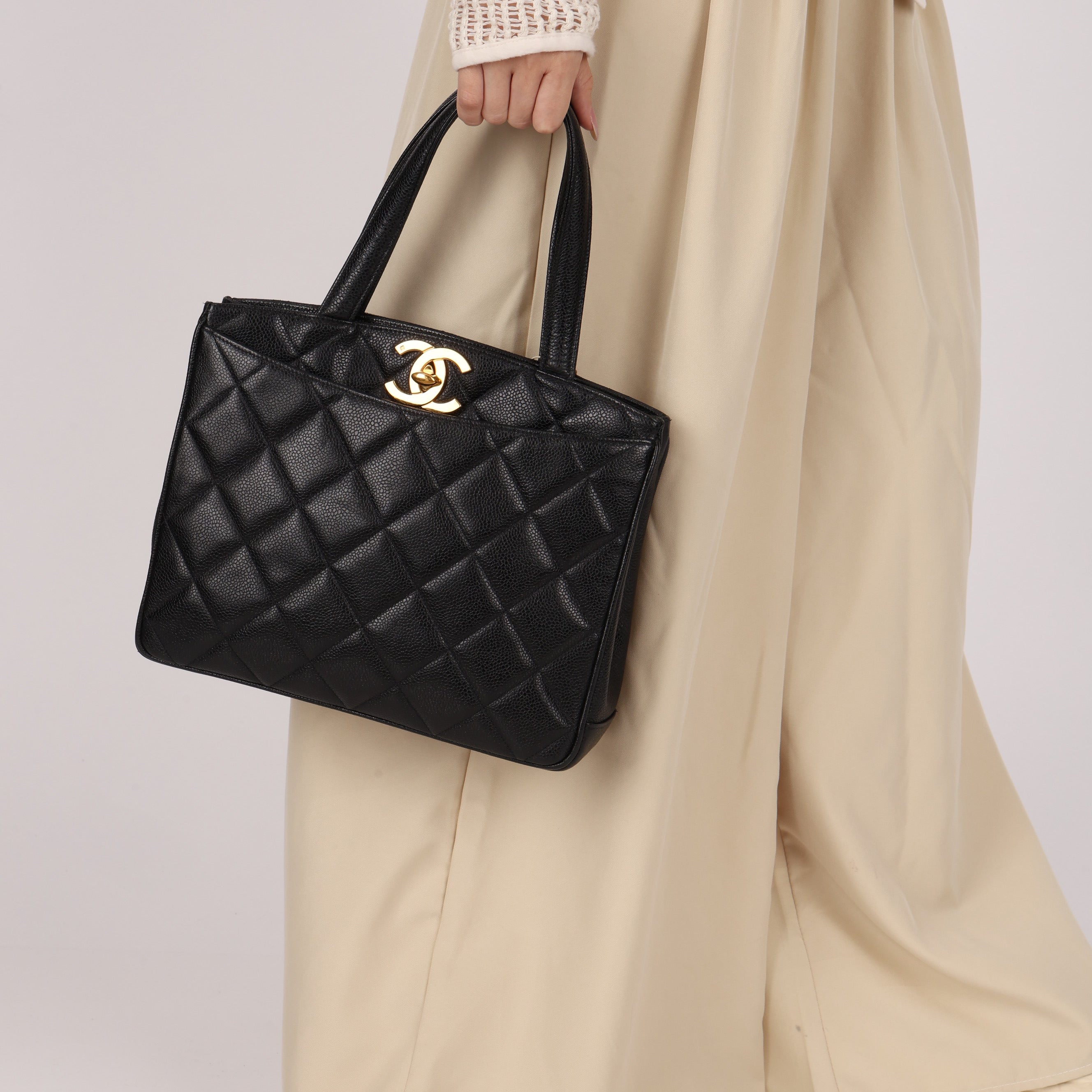 Chanel XL CC Turnlock Tote Black Caviar 1996 24K GP