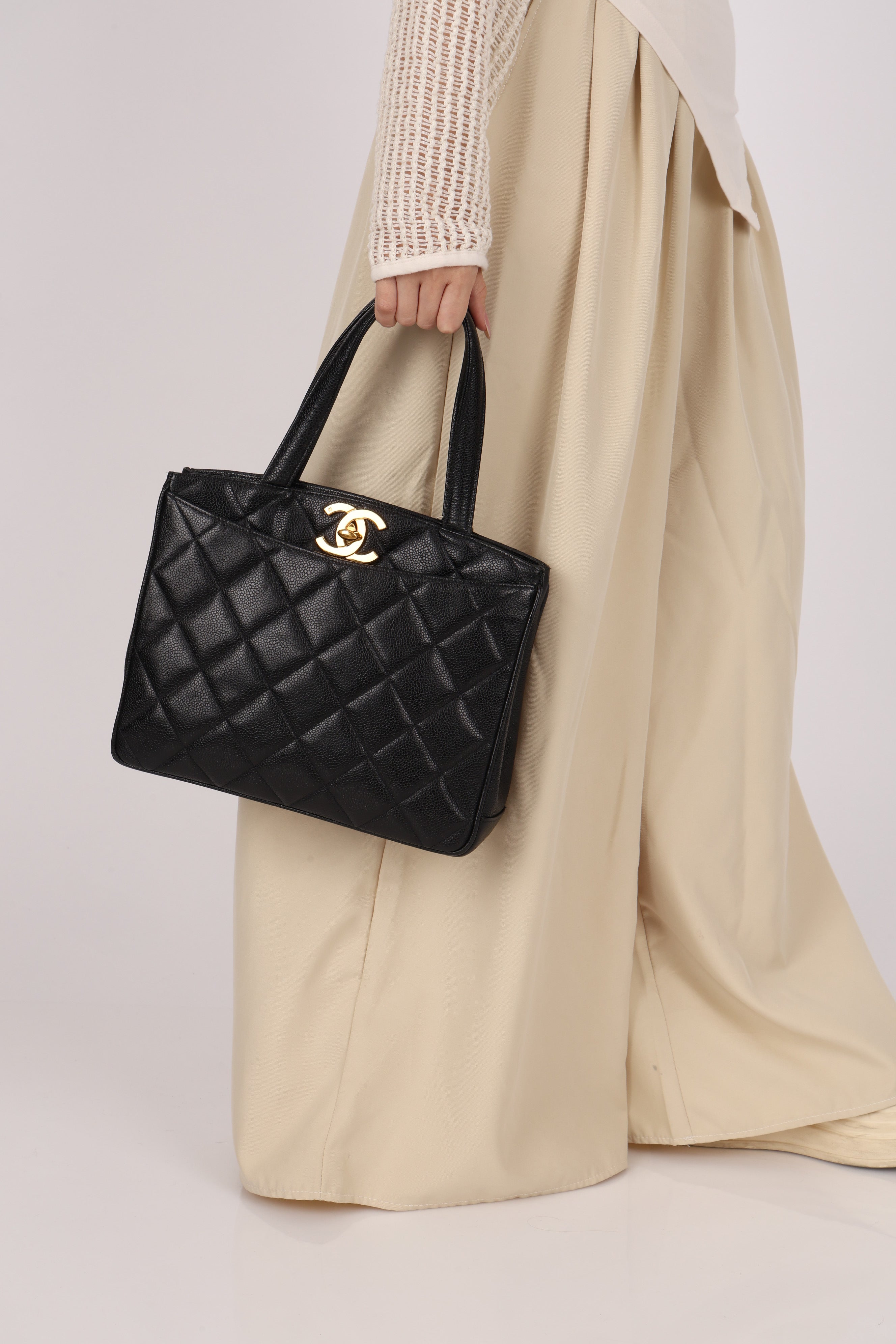 Chanel XL CC Turnlock Tote Black Caviar 1996 24K GP
