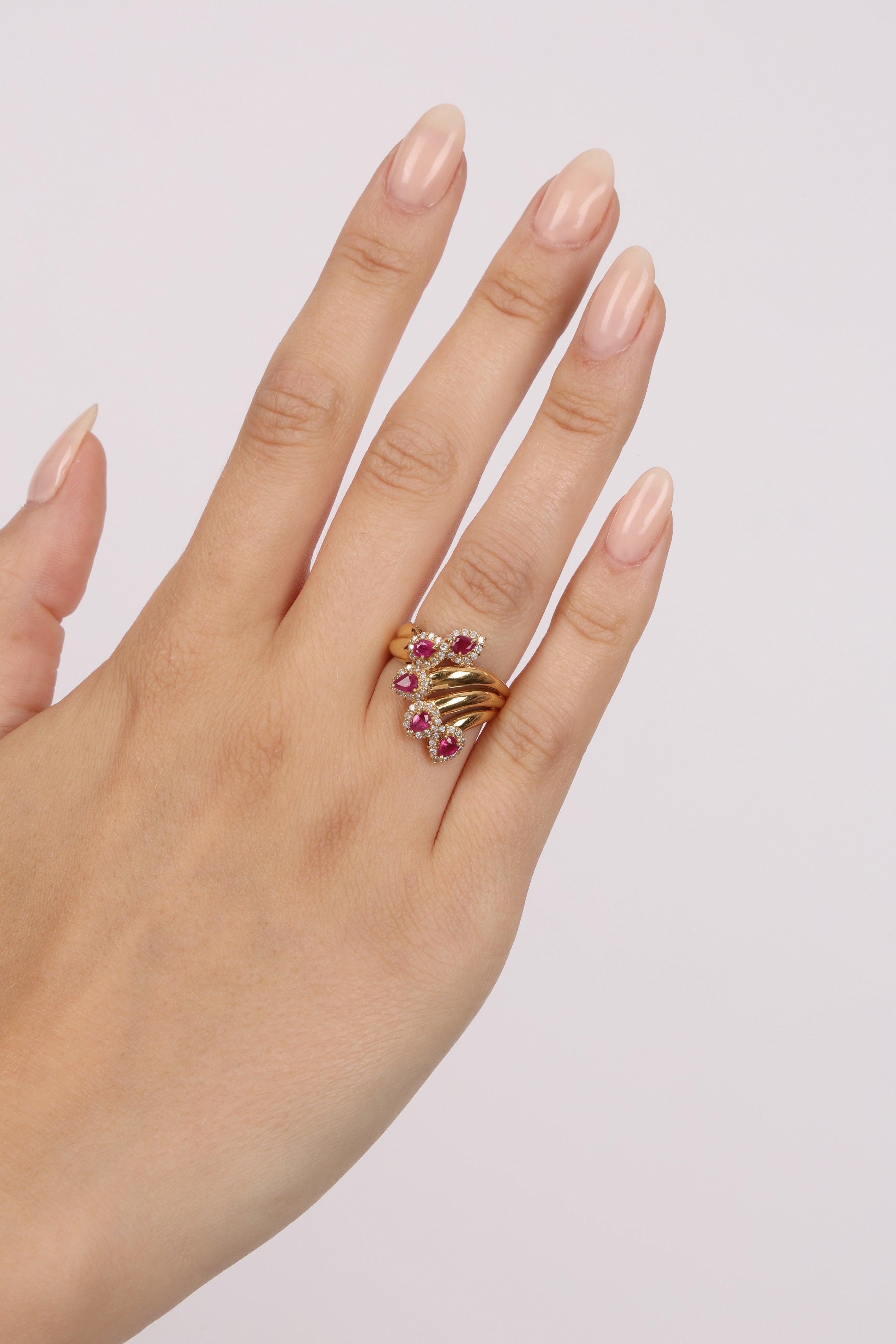 18K Yellow Gold Ruby and Diamond Curved Halo Clusters Ring, Size US 5.75