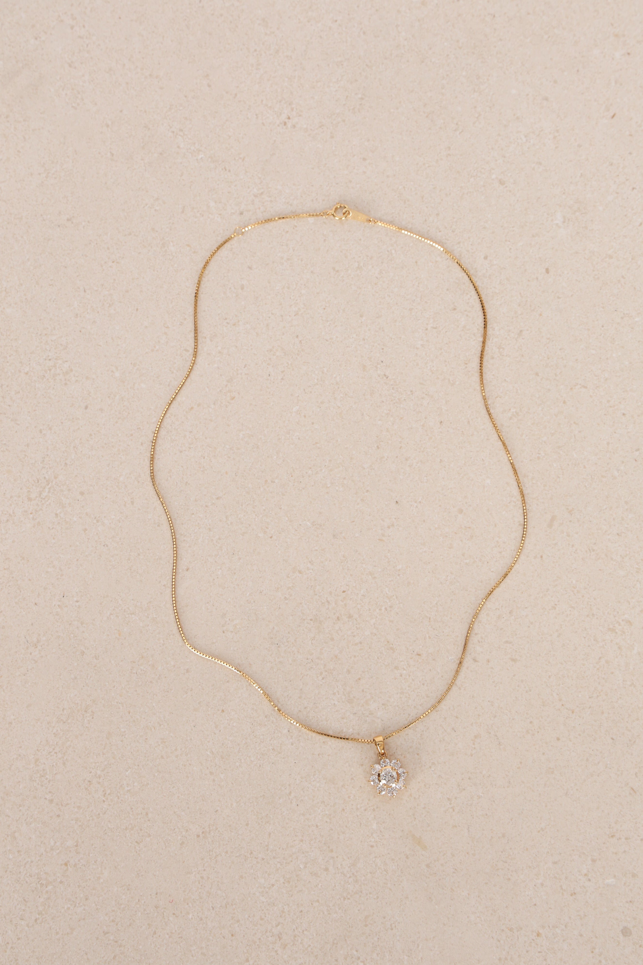 18K Yellow Gold and Diamond Flower Halo Pendant Necklace