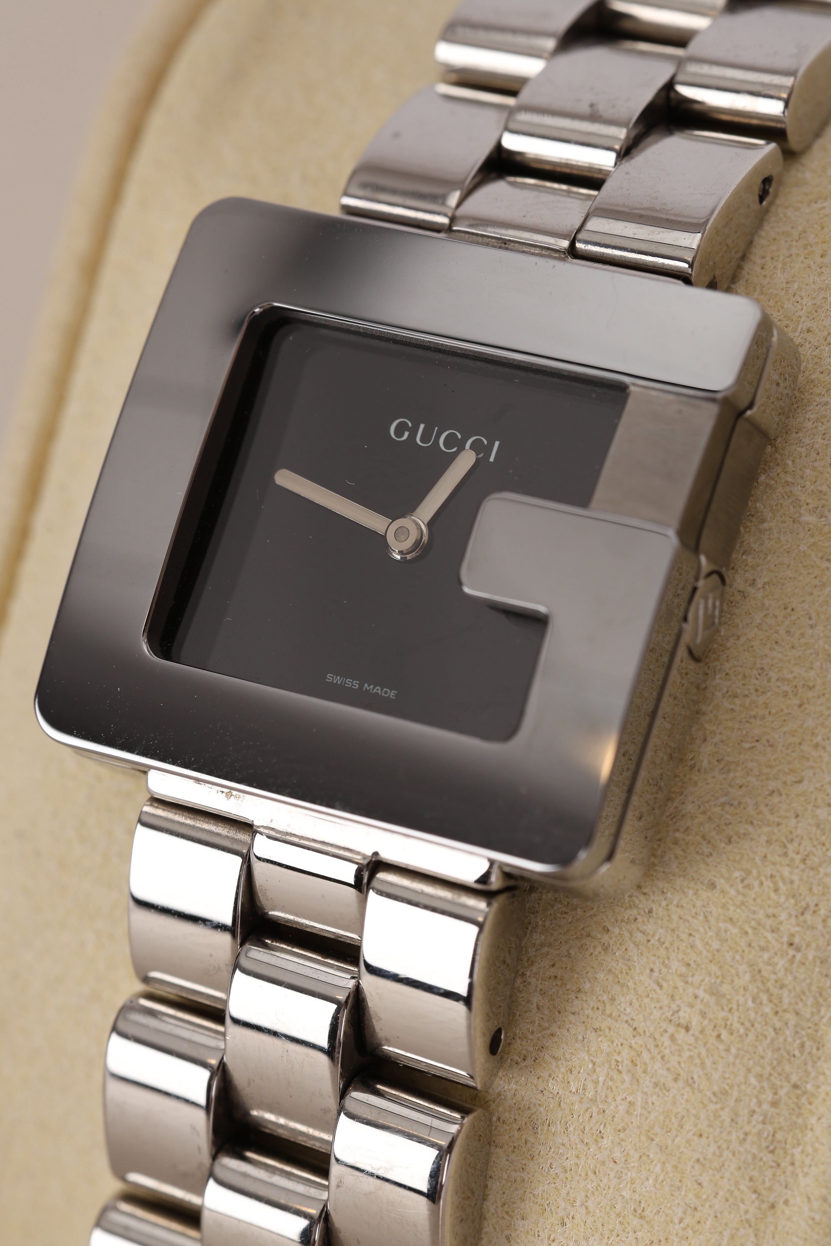 Gucci 3600 J Watch 26mm
