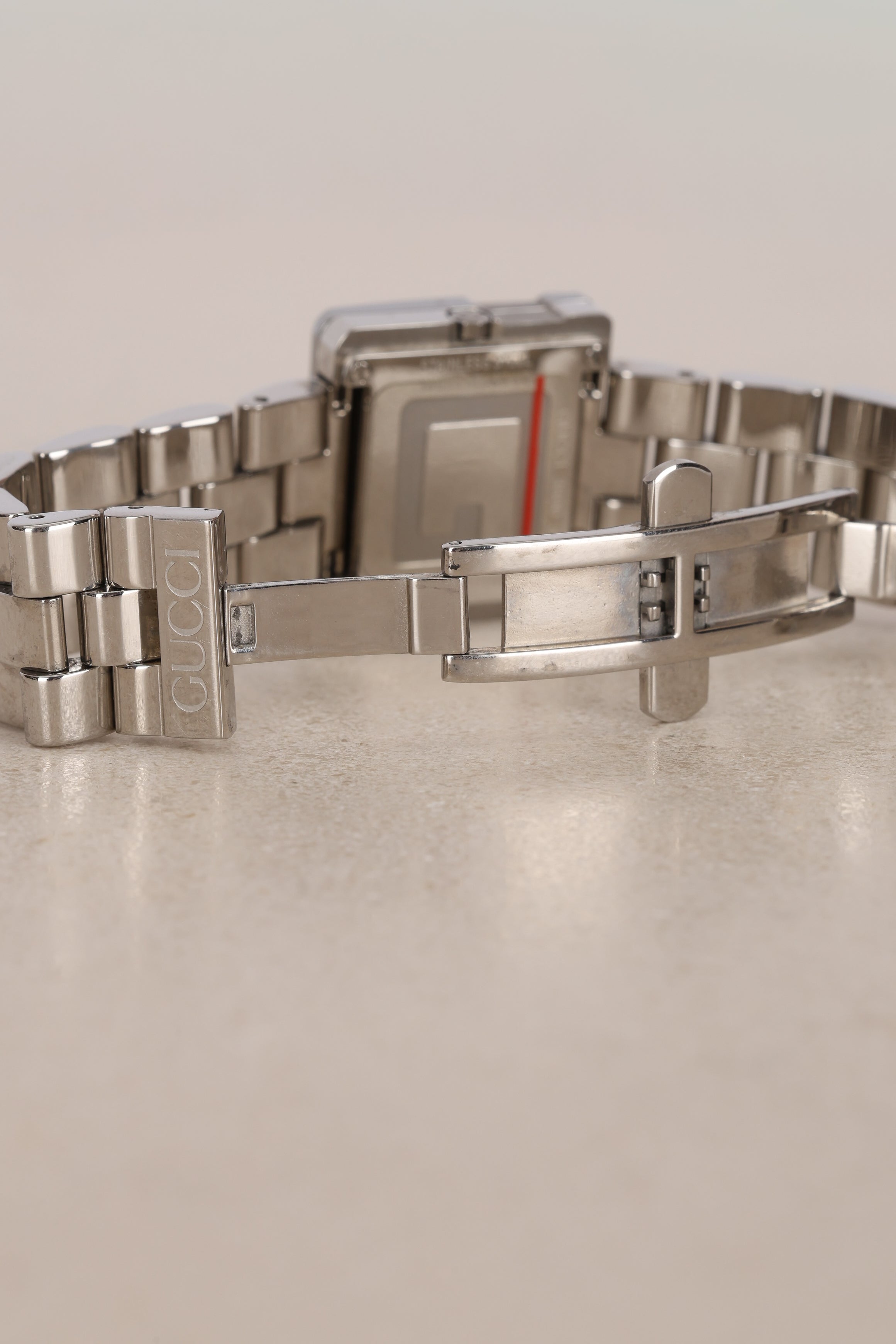 Gucci 3600 J Watch 26mm