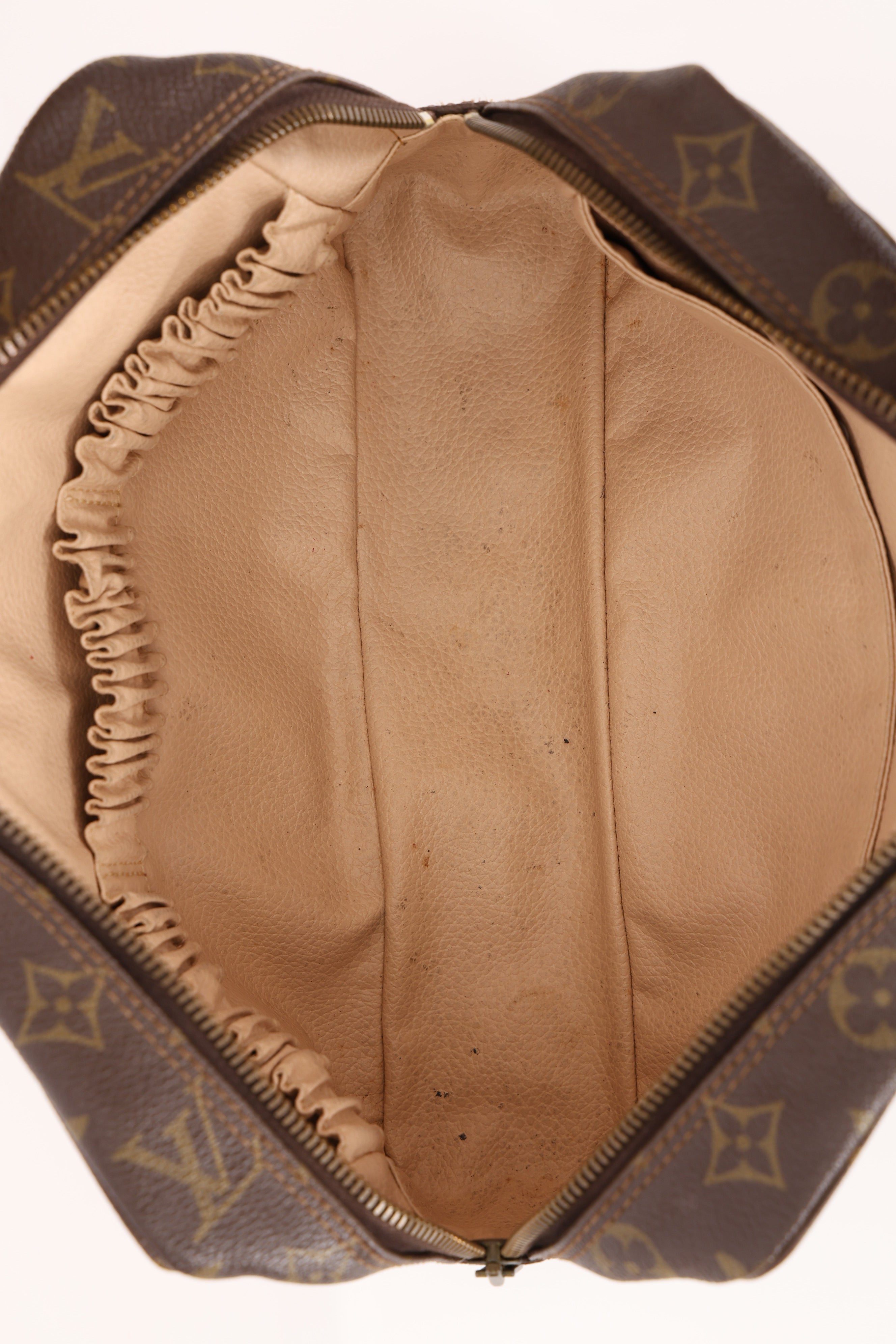 Louis Vuitton Monogram Trousse Toilette 28
