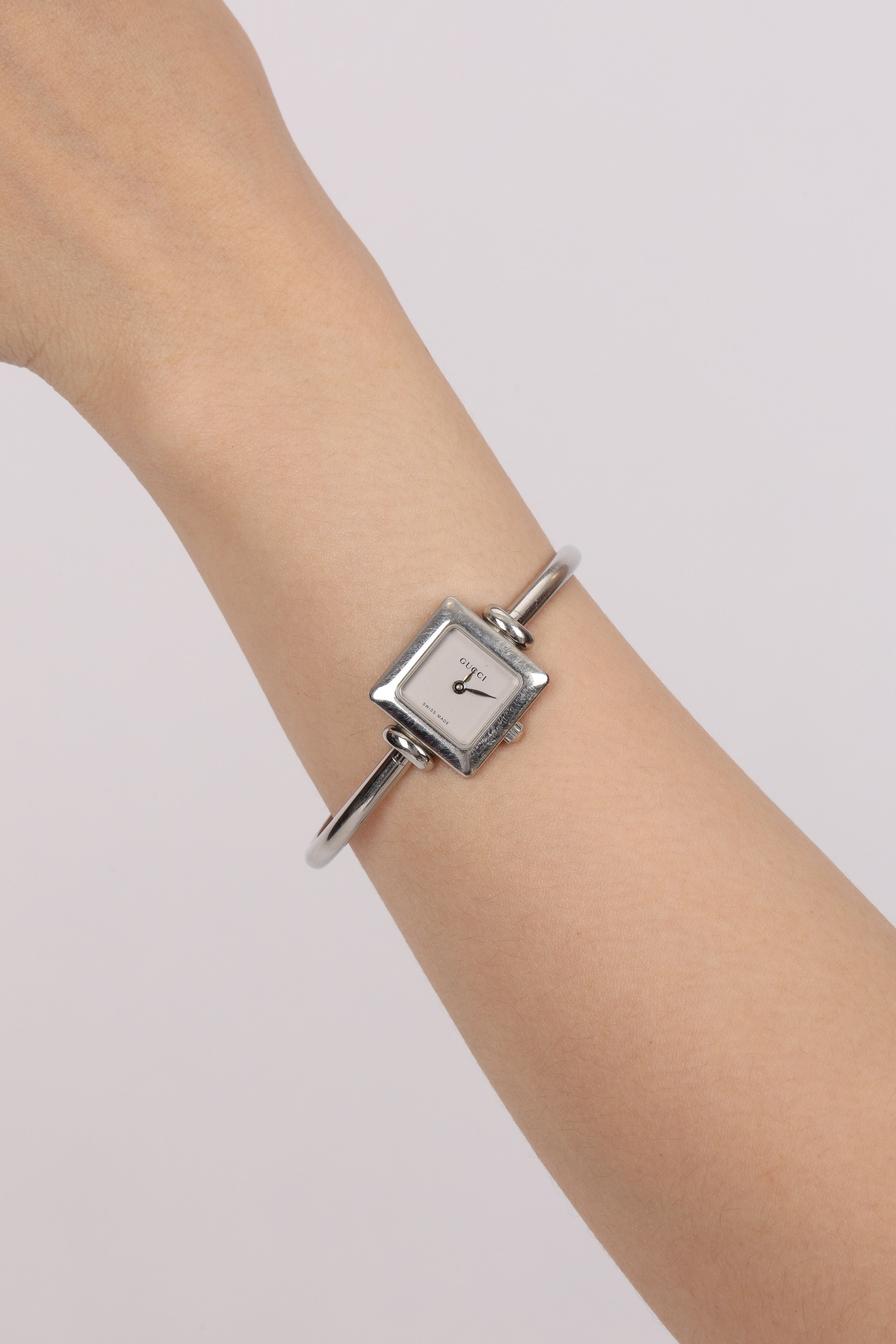 Gucci 1900L Square Stainless Steel Watch 19mm