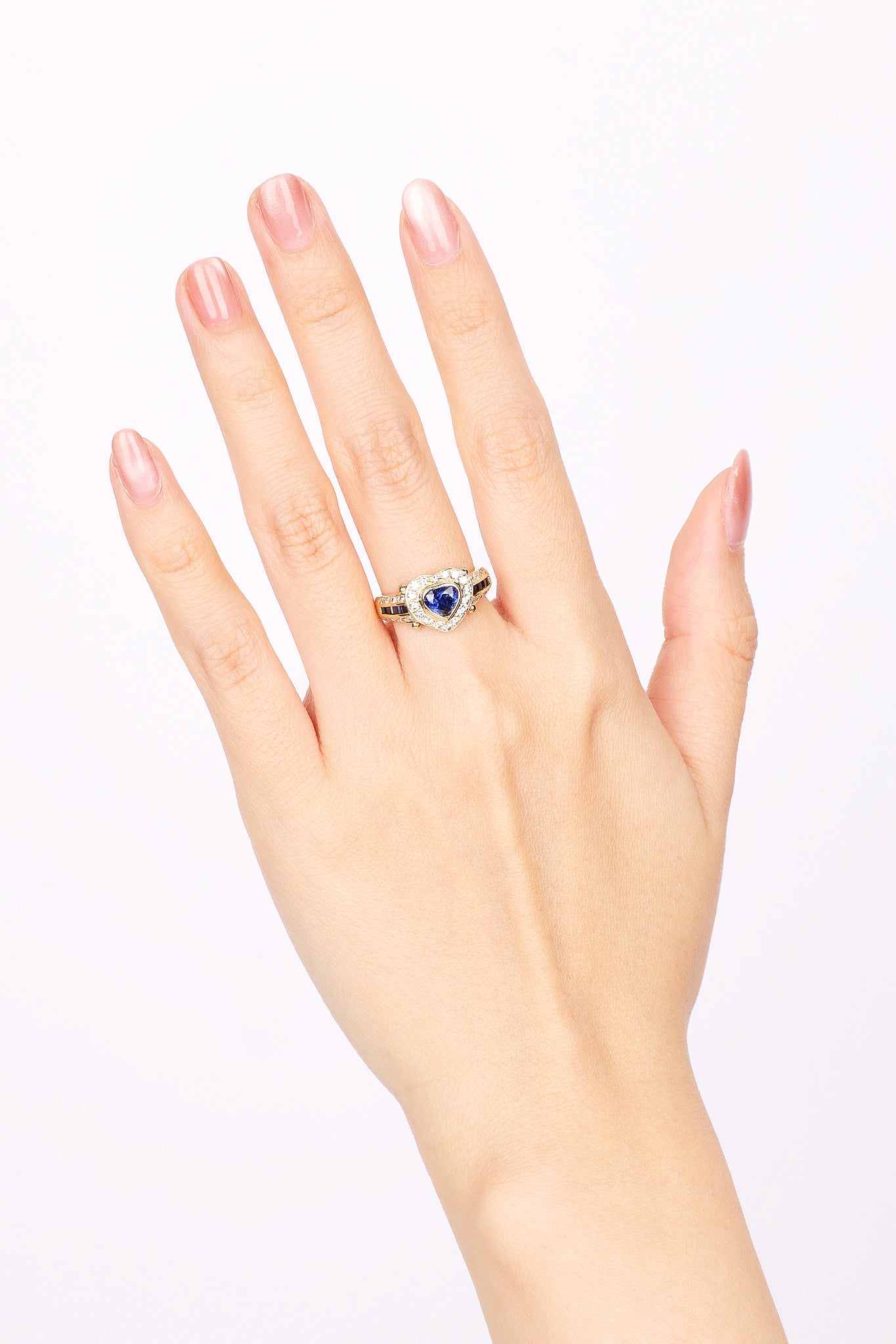 18K Yellow Gold Sapphire and Diamond Heart Motif Ring, Size US 5