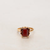 Vintage 18K Yellow Gold Garnet Cocktail Ring, Size US 7