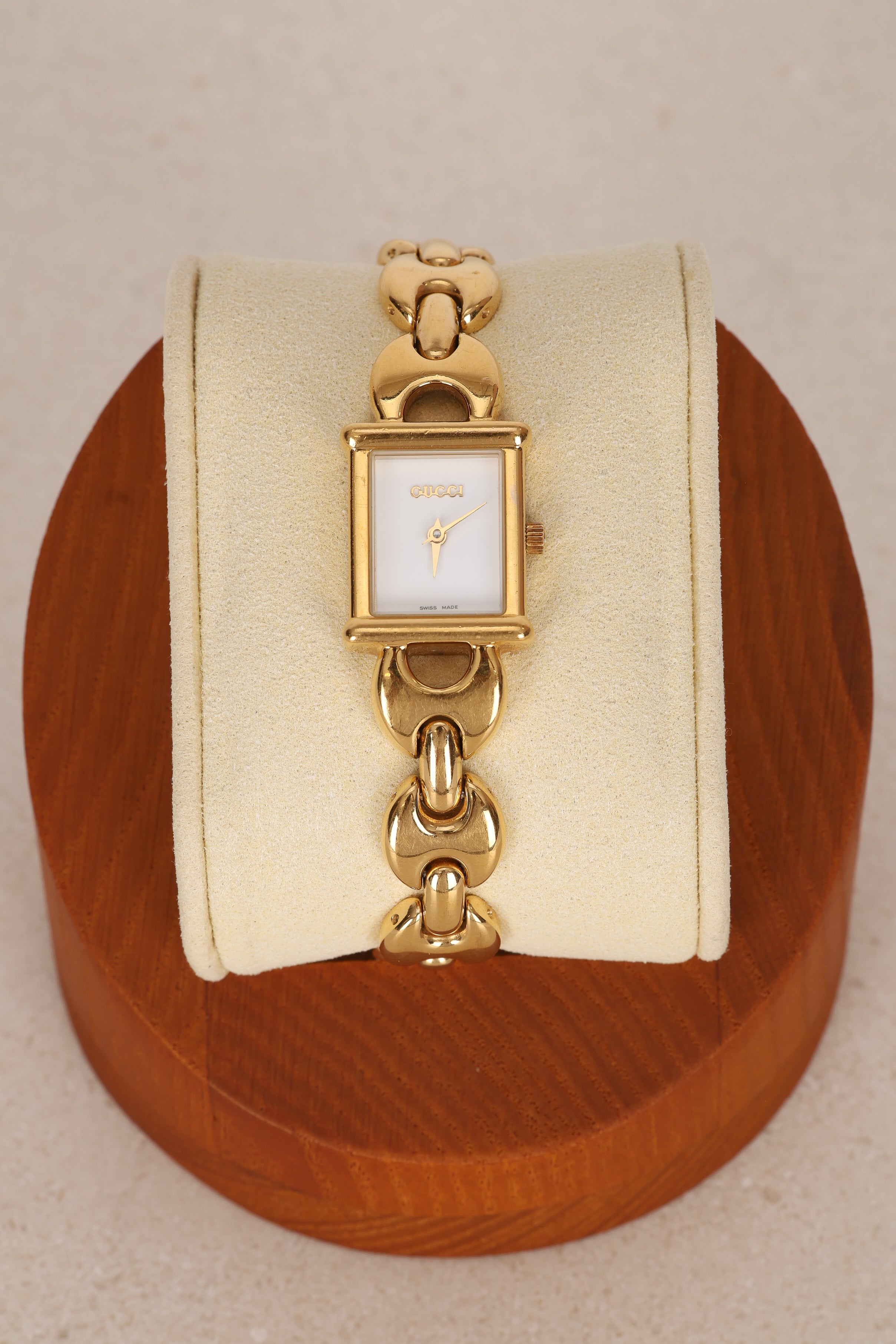 Gucci Square Gold 1800L Watch