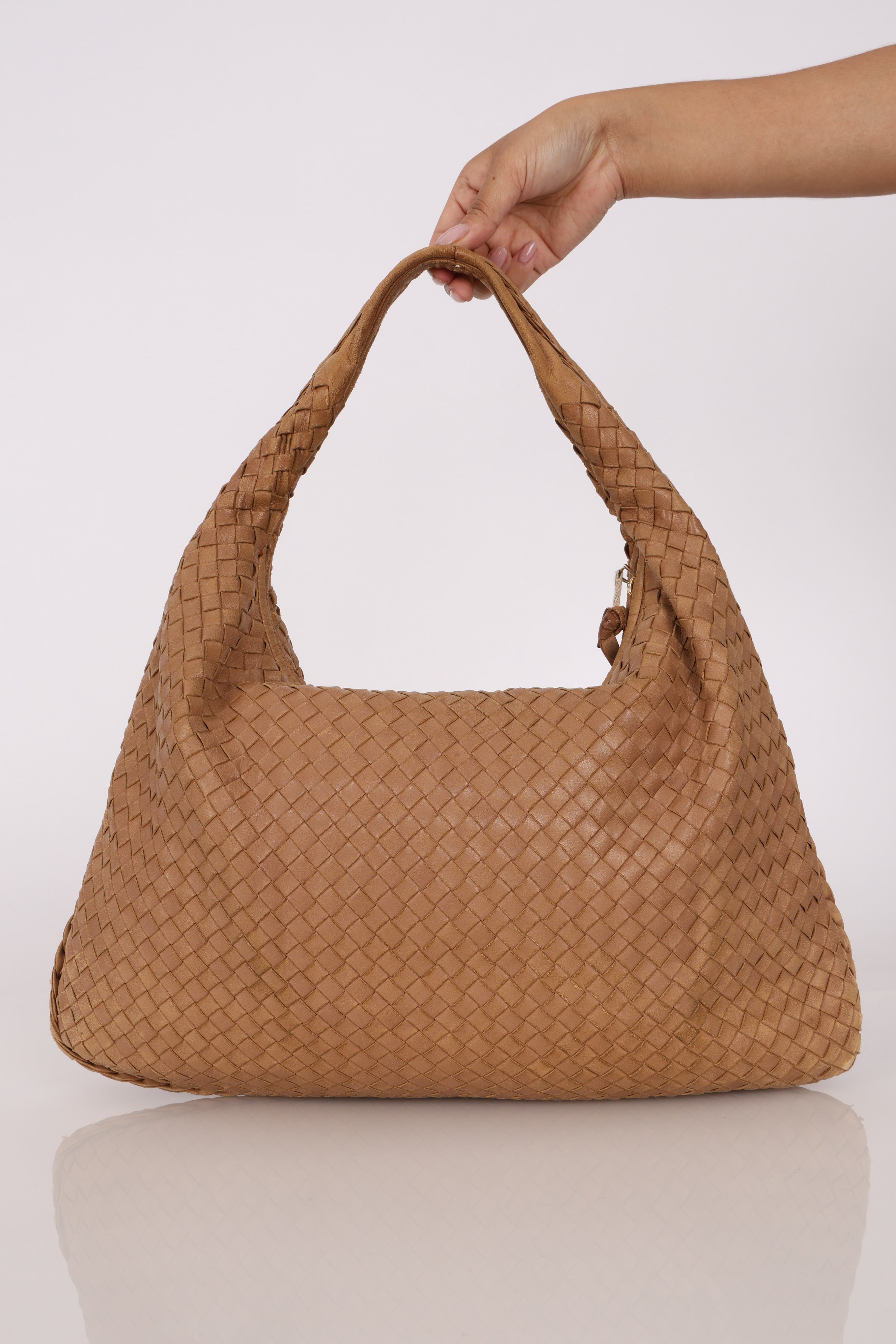 Bottega Veneta Large Intrecciato Hobo